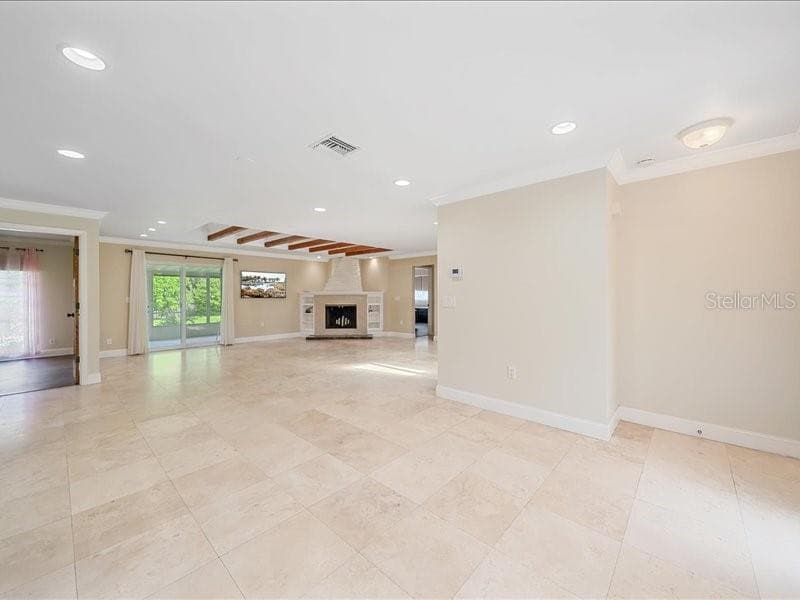 Single Family Residence at 2499 HILLVIEW ST, SARASOTA, photo 5 of 19