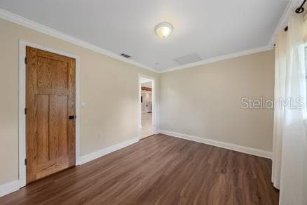 Single Family Residence at 2499 HILLVIEW ST, SARASOTA, photo 14 of 19