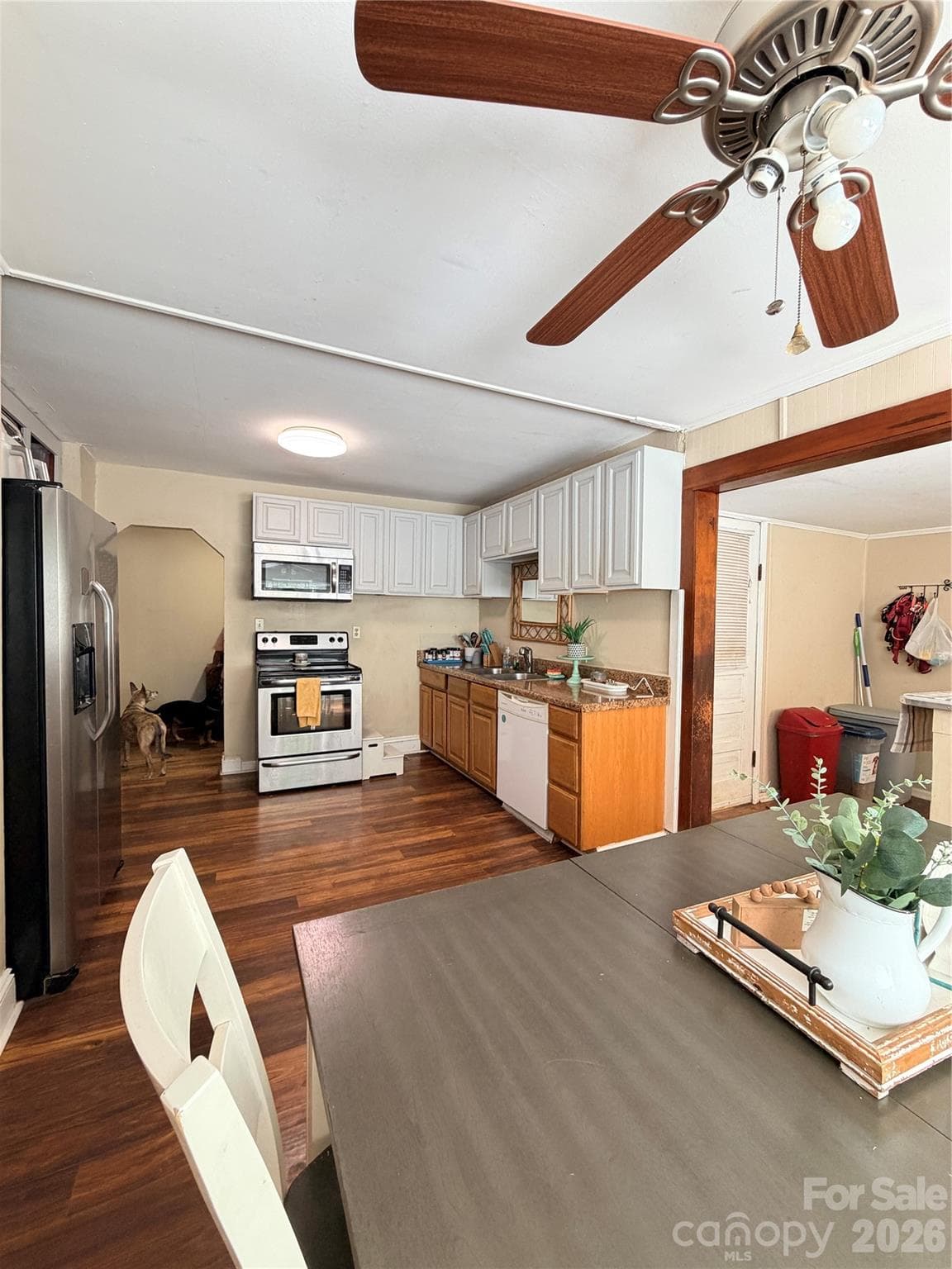 Single Family Residence at 321 21st Street SW, Hickory, photo 16 of 23