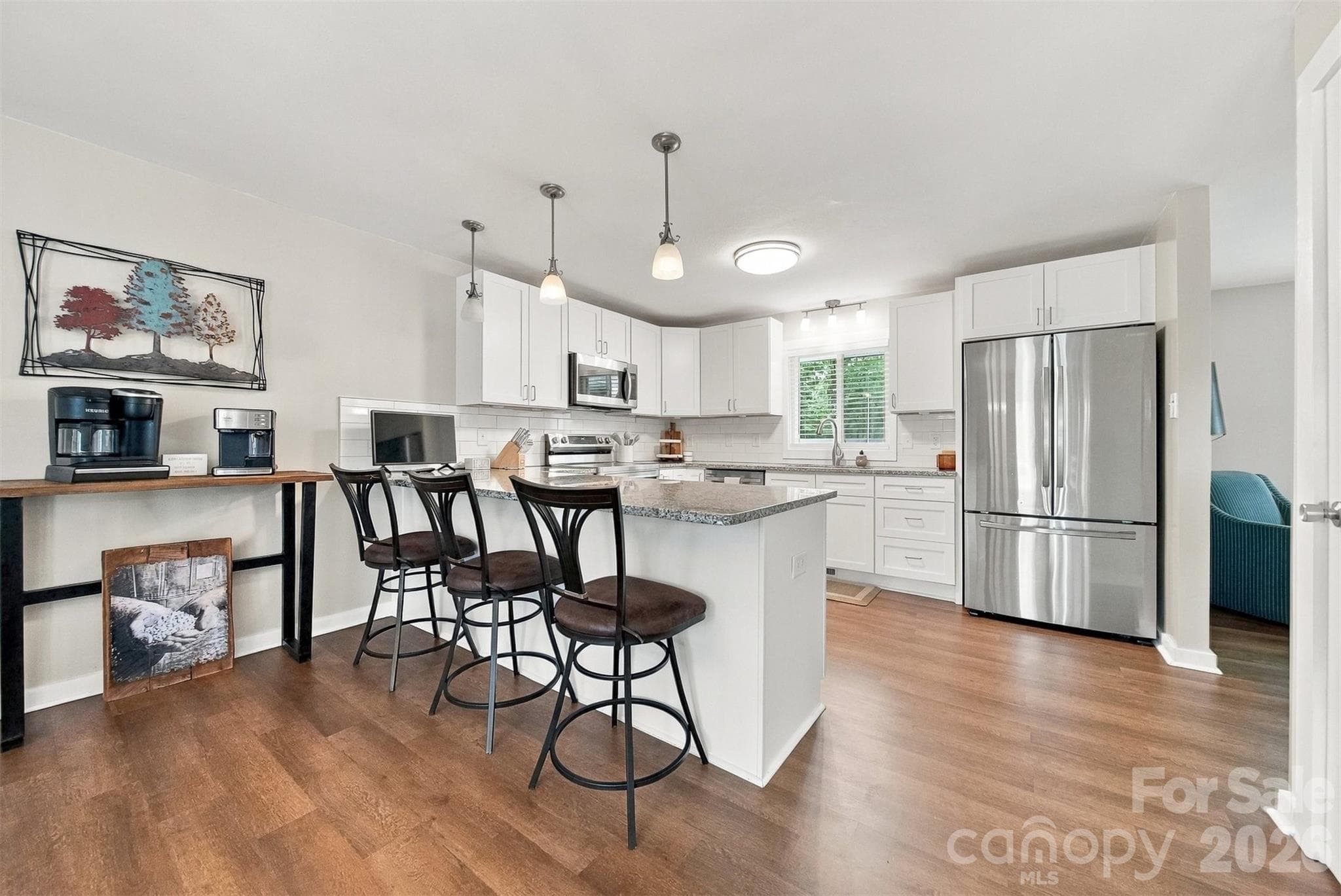 Single Family Residence at 118 Chestnut Oak Road, Union Grove, photo 11 of 45