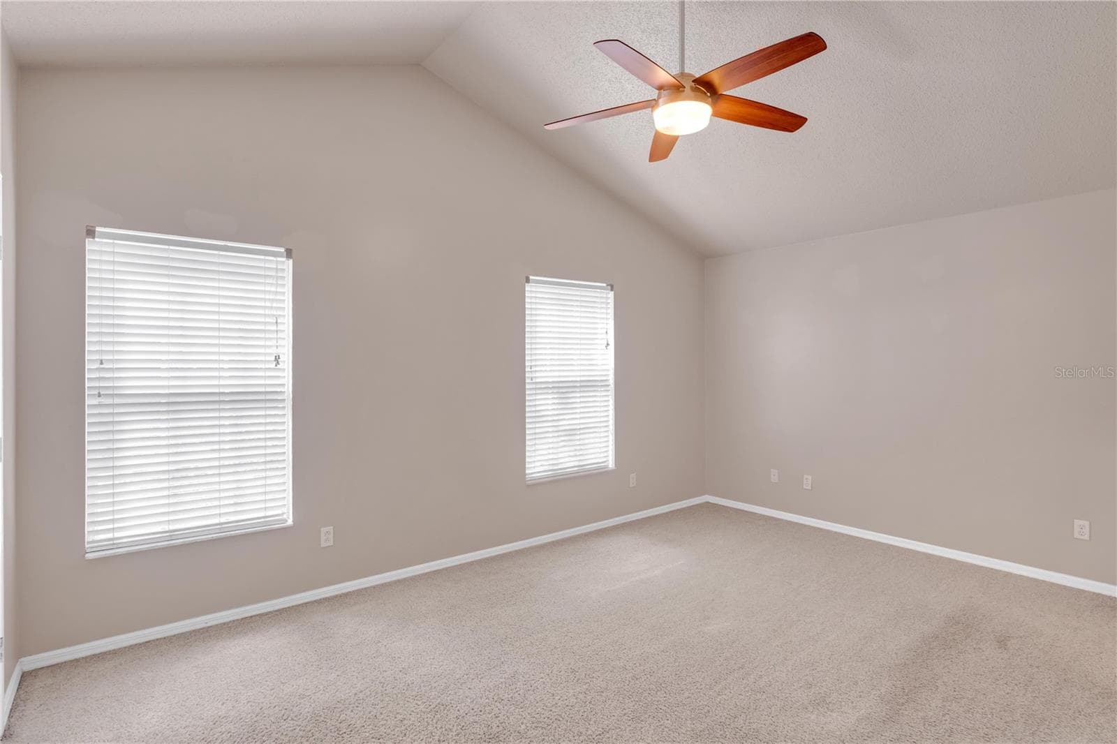 Single Family Residence at 1018 MALCOLM CT, OVIEDO, photo 11 of 28