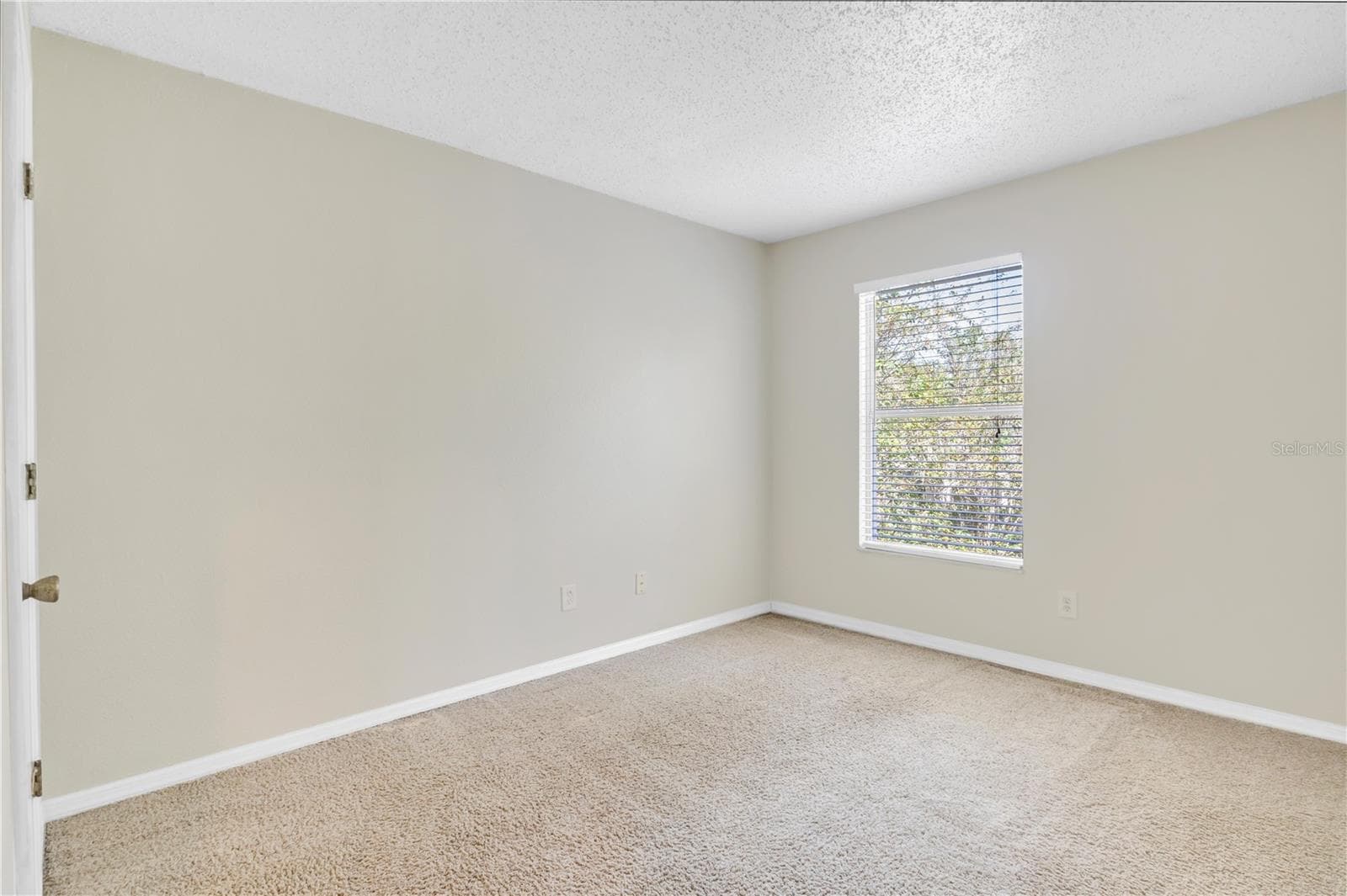 Single Family Residence at 1018 MALCOLM CT, OVIEDO, photo 16 of 28