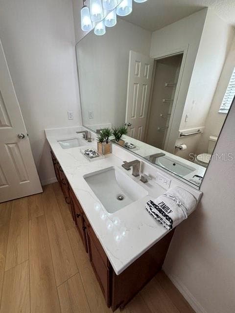 Primary ensuite bath with dual sinks and quartz countertops - 287 MERCER WAY, THE VILLAGES