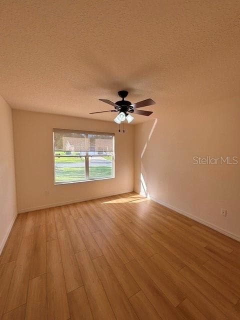 Bedroom 2 - 287 MERCER WAY, THE VILLAGES