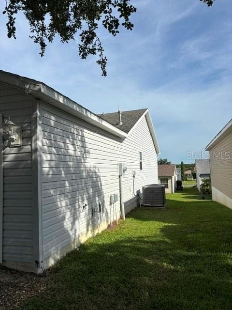 Side of house - 287 MERCER WAY, THE VILLAGES