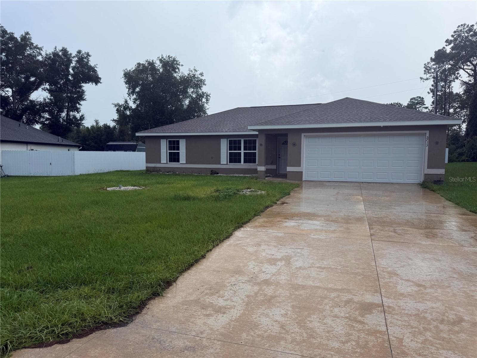 Single Family Residence at 5713 SW 128TH PL, OCALA, photo 2 of 17