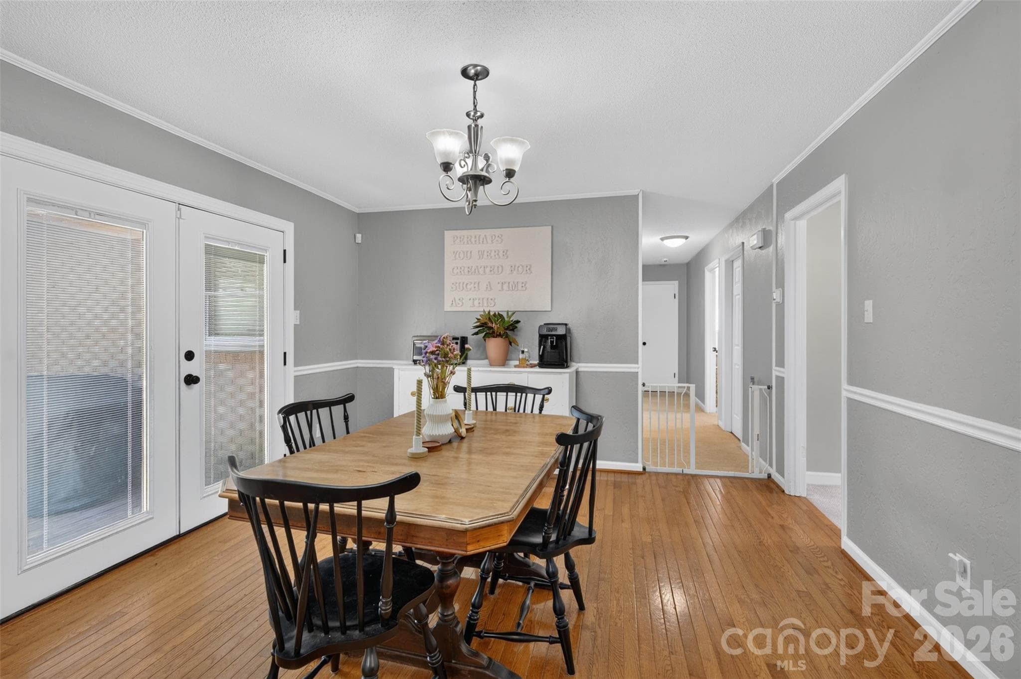 Single Family Residence at 120 Regal Circle, Mooresville, photo 10 of 32