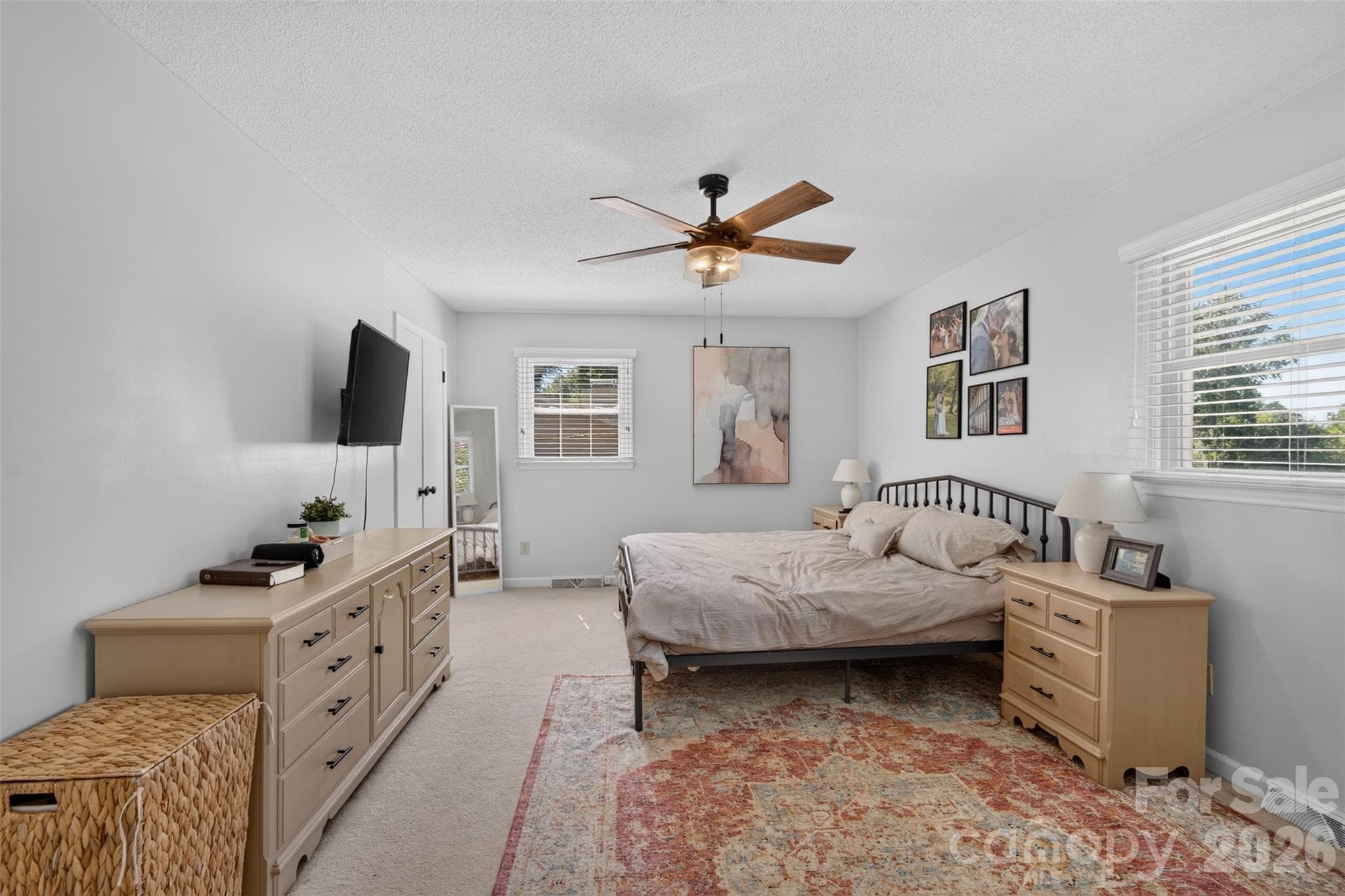 Single Family Residence at 120 Regal Circle, Mooresville, photo 16 of 32