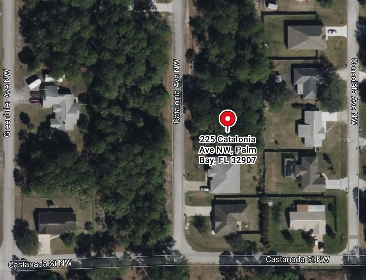 225 CATALONIA AVE NW