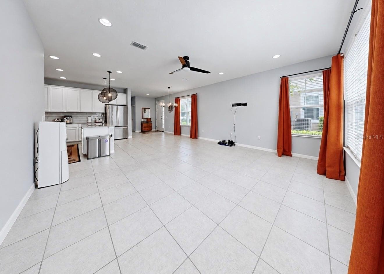 Townhouse at 6273 CAMINO DR, APOLLO BEACH, photo 14 of 68