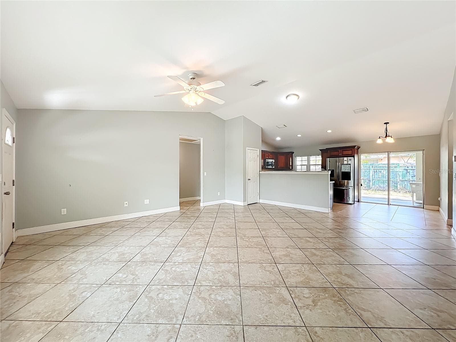Single Family Residence at 608 MASTERS AVE, WILDWOOD, photo 15 of 49