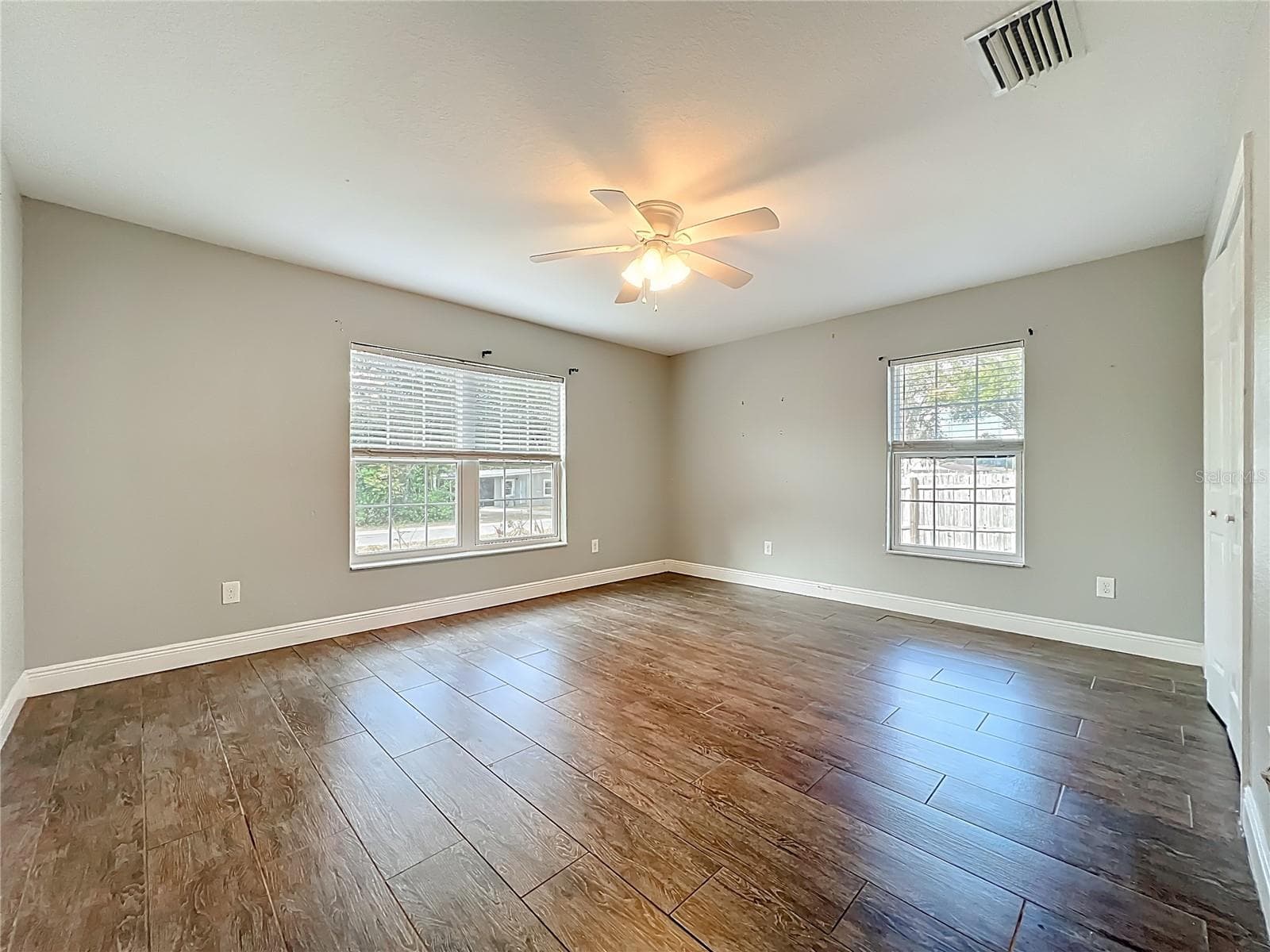 Single Family Residence at 608 MASTERS AVE, WILDWOOD, photo 26 of 49