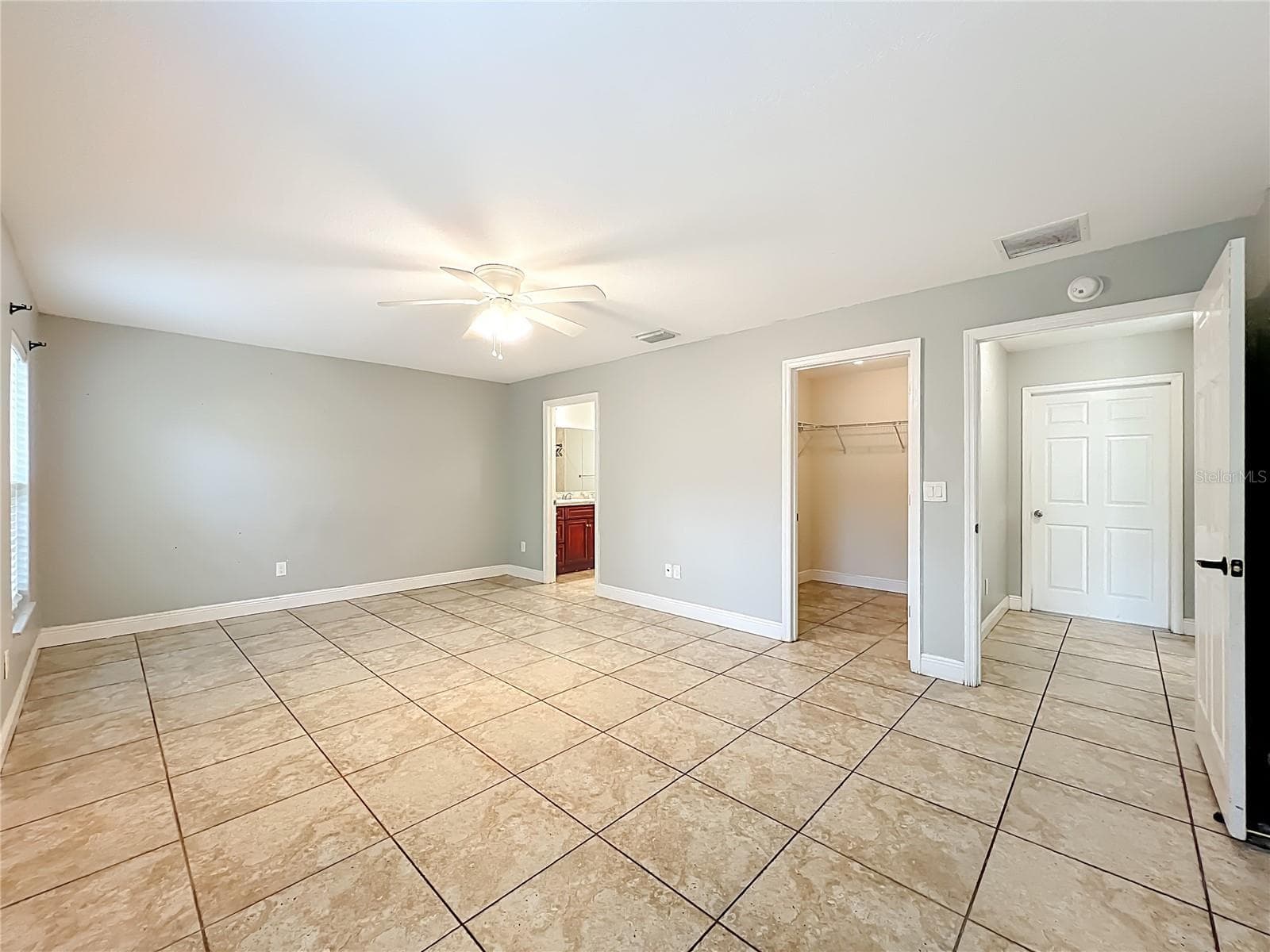 Single Family Residence at 608 MASTERS AVE, WILDWOOD, photo 31 of 49