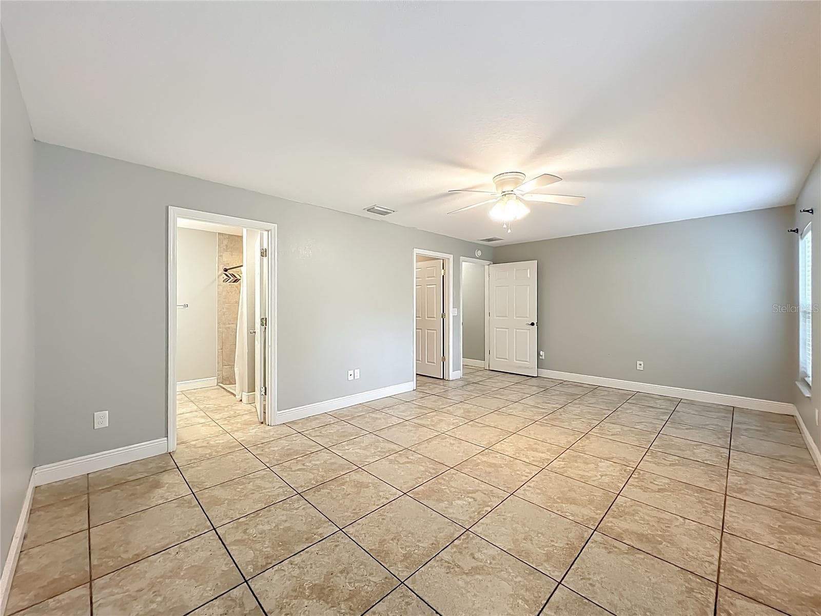 Single Family Residence at 608 MASTERS AVE, WILDWOOD, photo 32 of 49