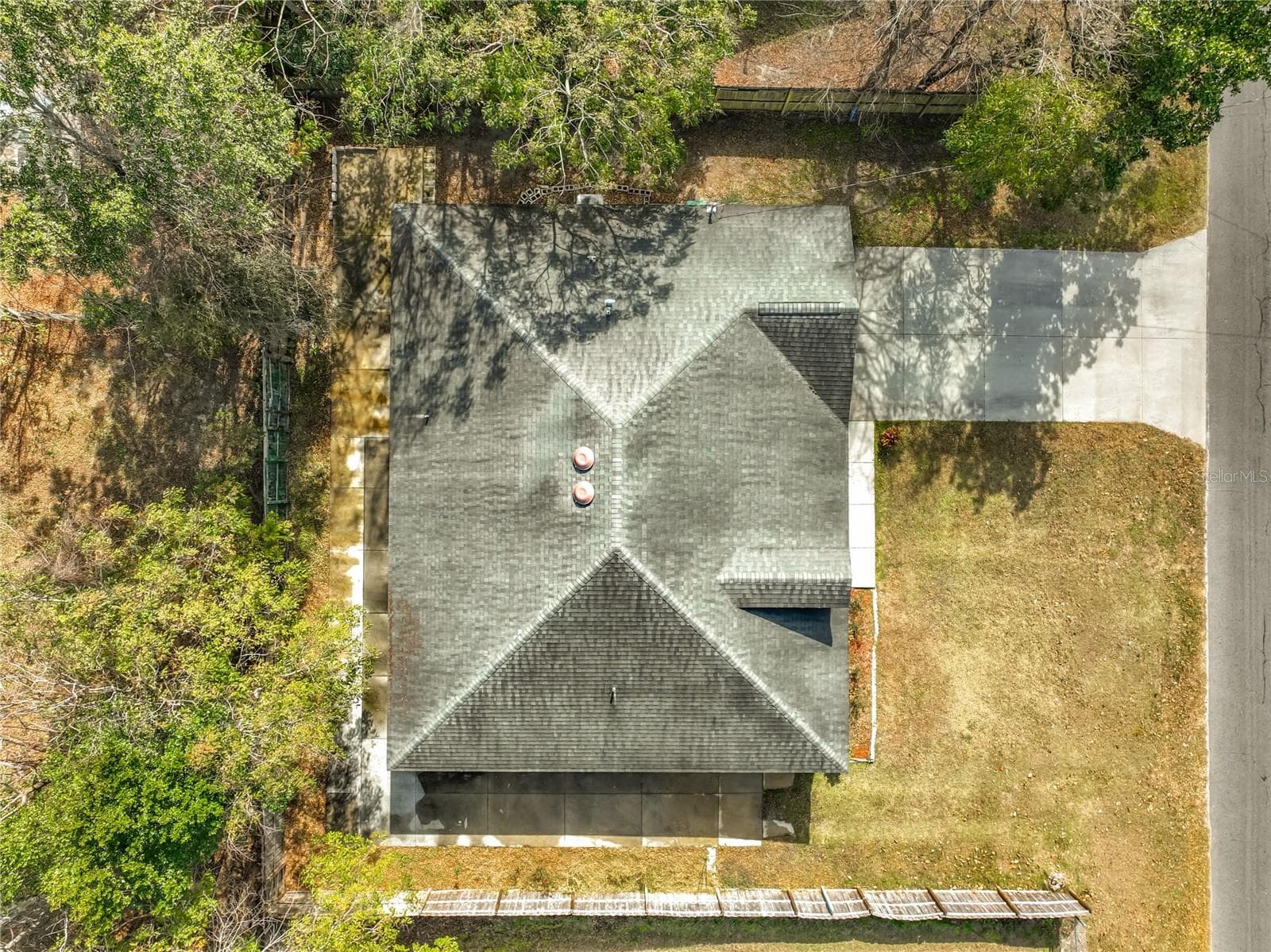 Single Family Residence at 608 MASTERS AVE, WILDWOOD, photo 45 of 49