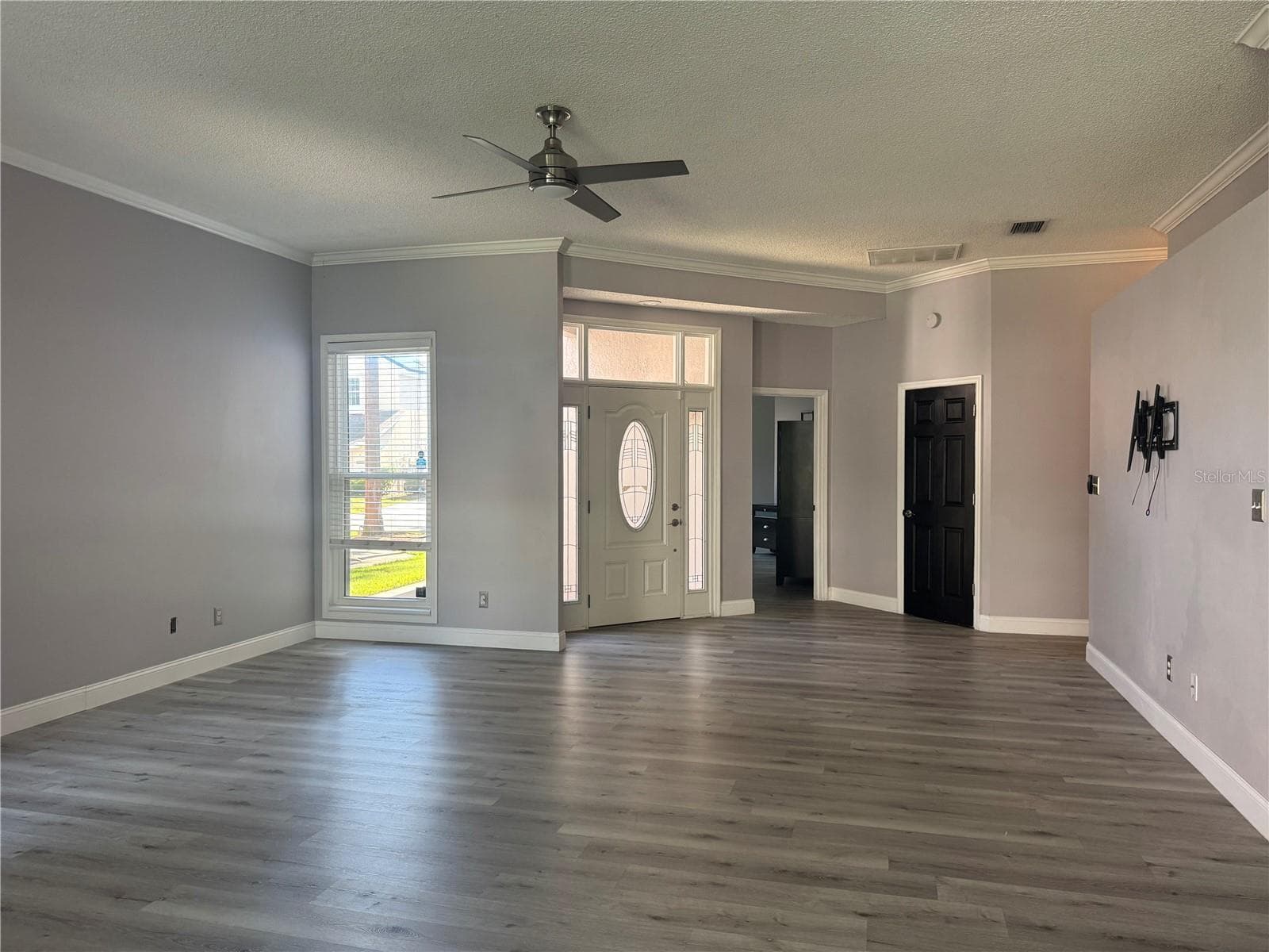 Single Family Residence at 14442 MANDOLIN DR, ORLANDO, photo 8 of 20