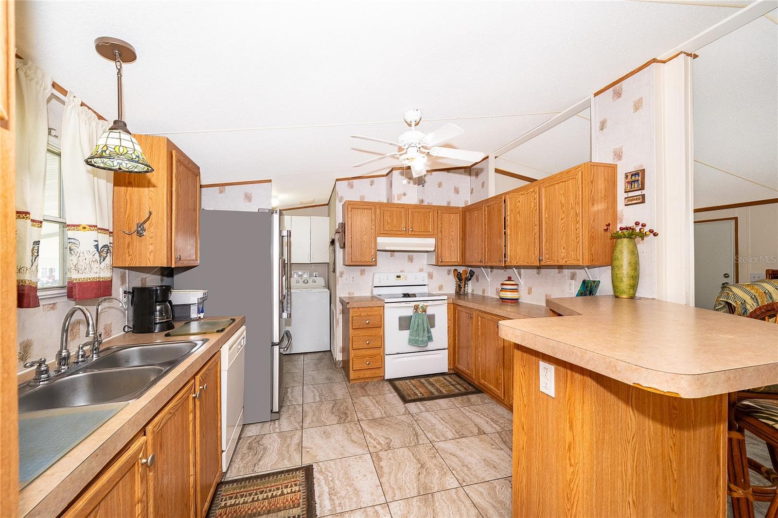 Manufactured Home at 2721 DOWNING DR, KISSIMMEE, photo 13 of 31