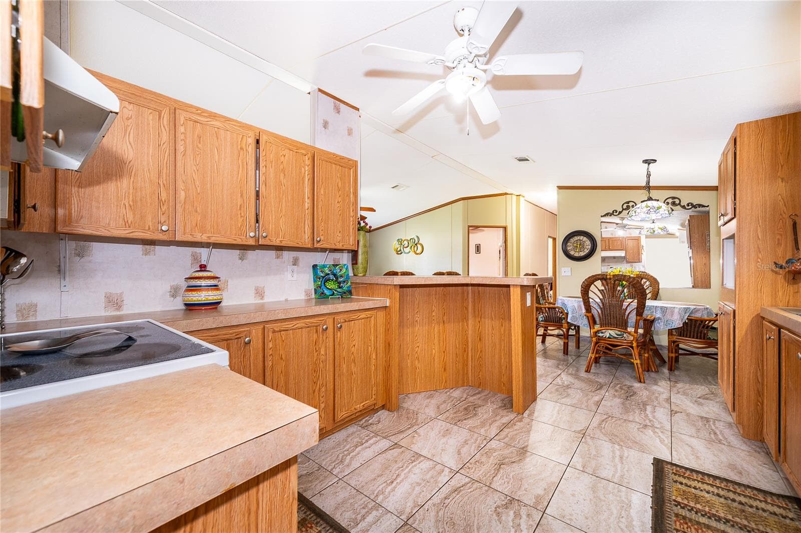 Manufactured Home at 2721 DOWNING DR, KISSIMMEE, photo 14 of 31