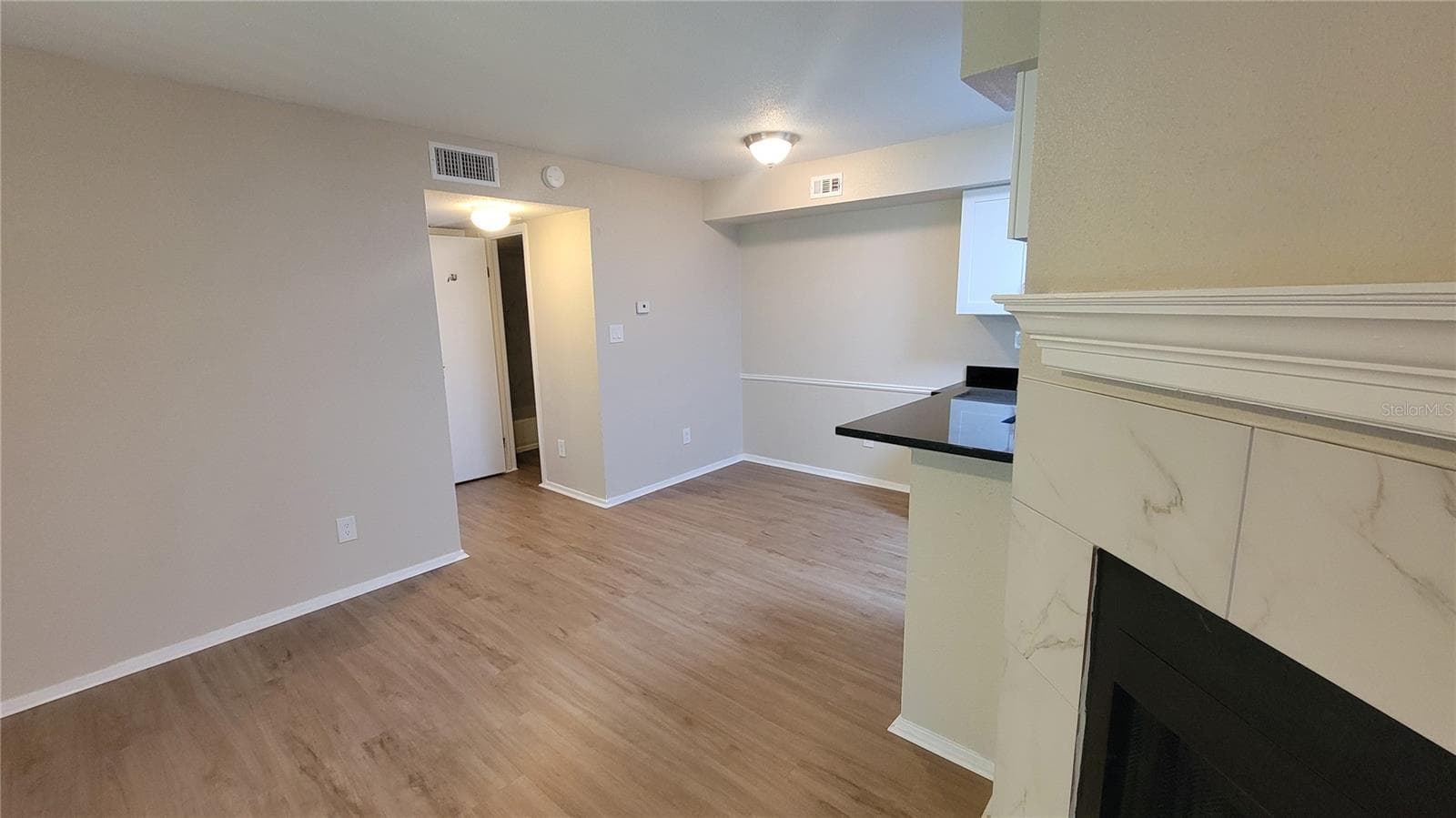 Condominium at 9100 DR MARTIN LUTHER KING JR ST N #206, ST PETERSBURG, photo 7 of 34