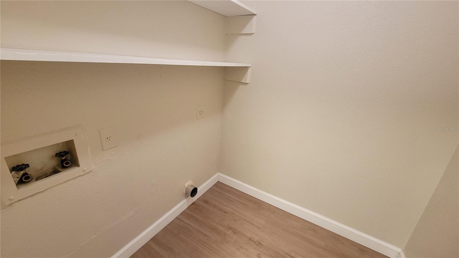 Condominium at 9100 DR MARTIN LUTHER KING JR ST N #206, ST PETERSBURG, photo 28 of 34