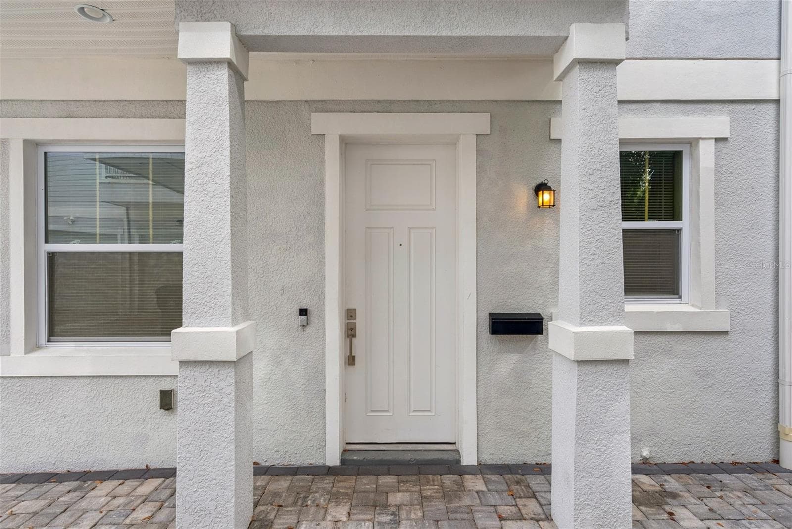 Townhouse at 2411 AMHERST AVE, ORLANDO, photo 2 of 53
