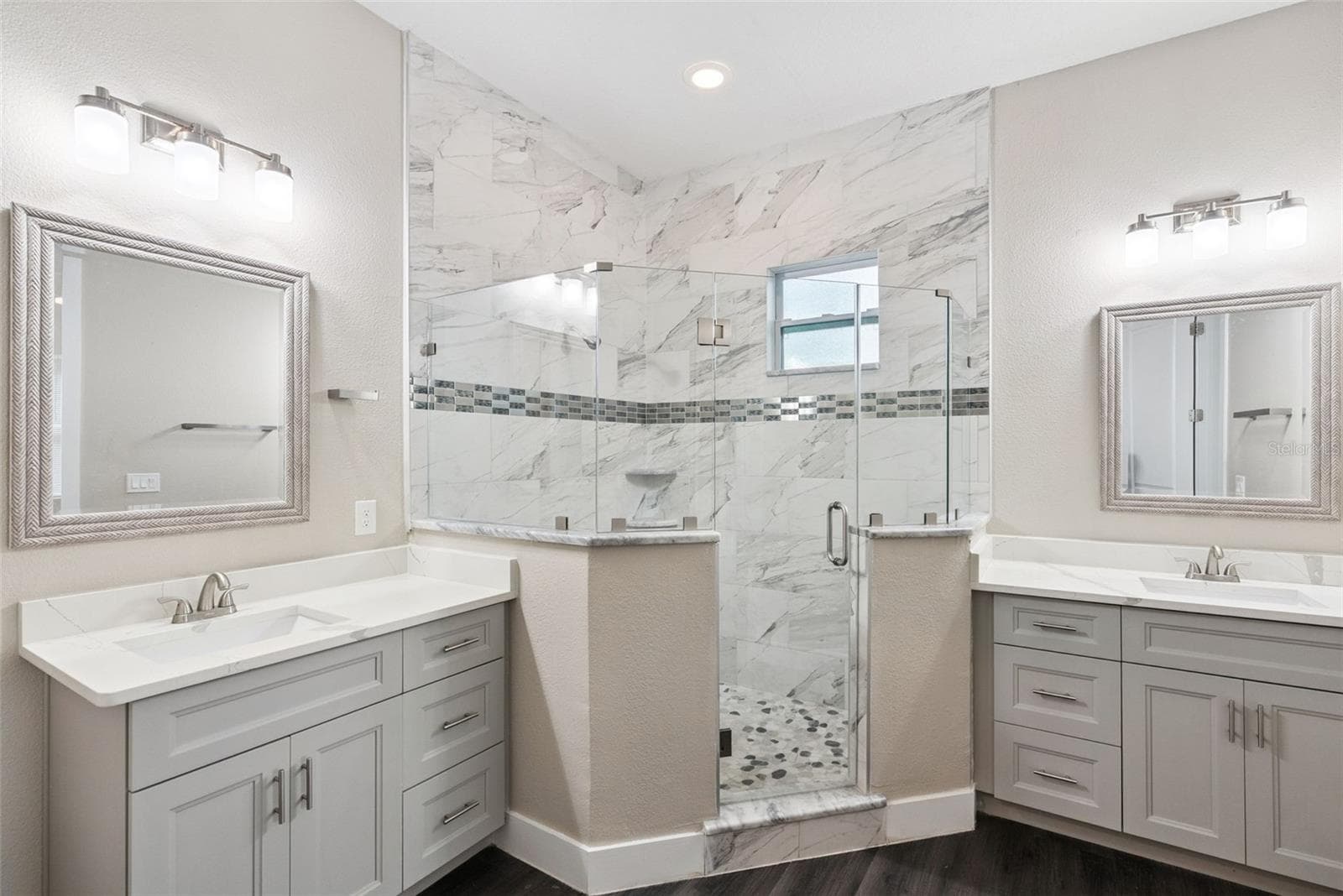 Primary Bathroom - 2411 AMHERST AVE, ORLANDO