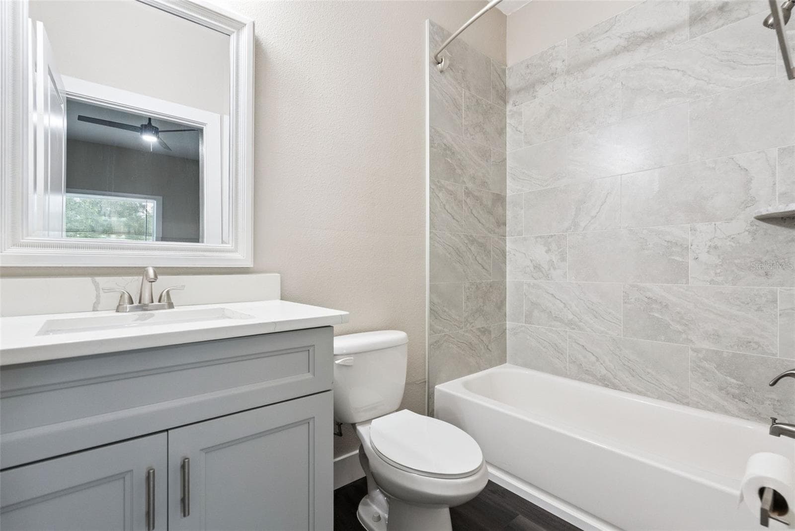 Bathroom #2 - 2411 AMHERST AVE, ORLANDO