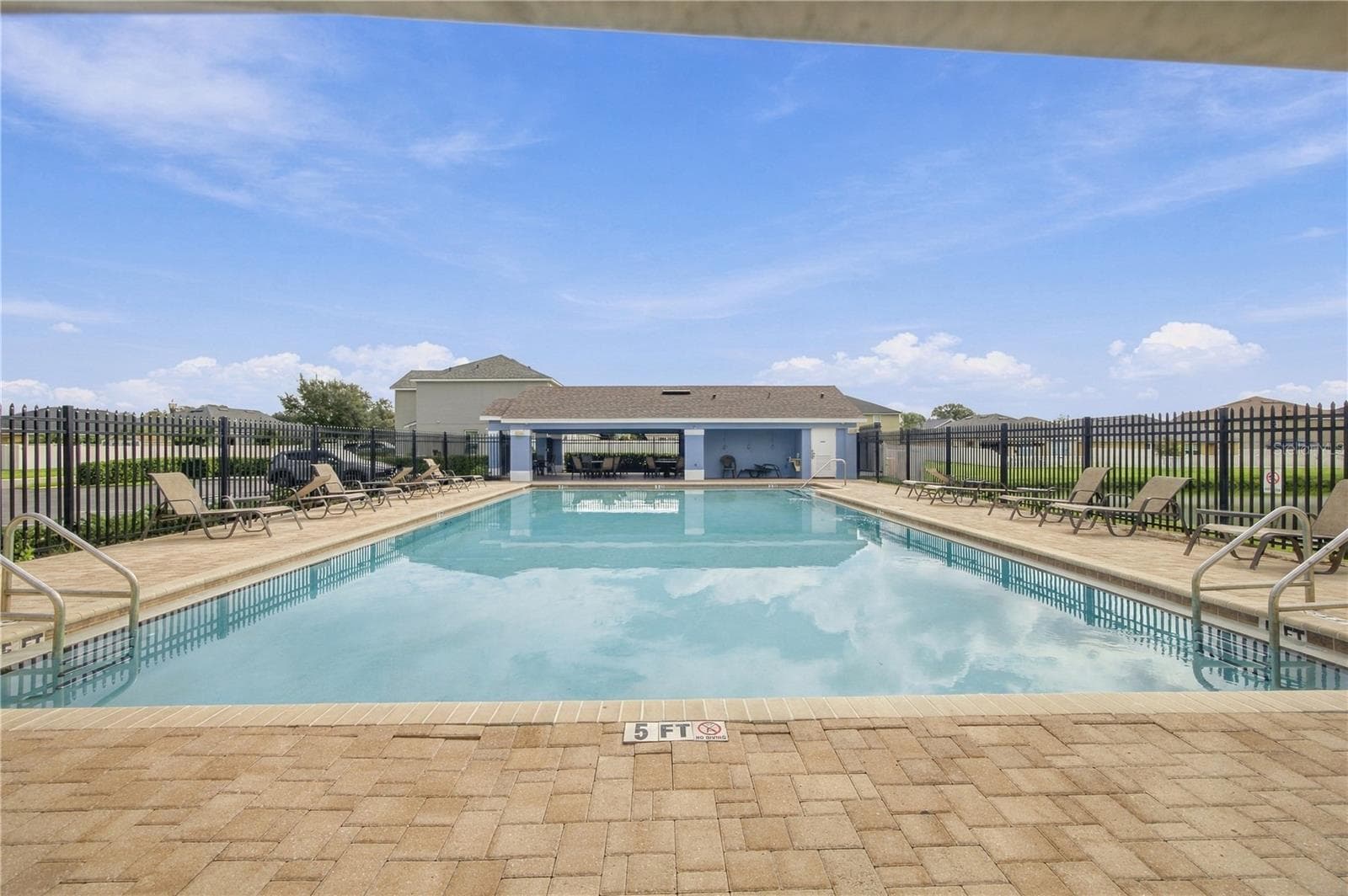 Community Pool - 3838 CRYSTAL DEW ST, PLANT CITY