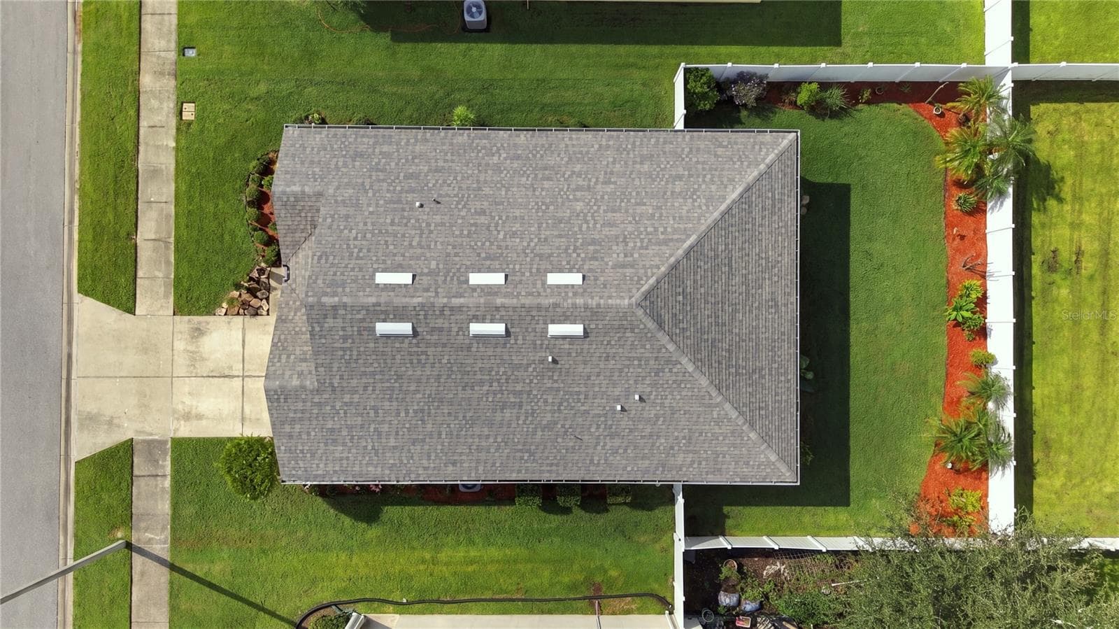 Roof view - 3838 CRYSTAL DEW ST, PLANT CITY