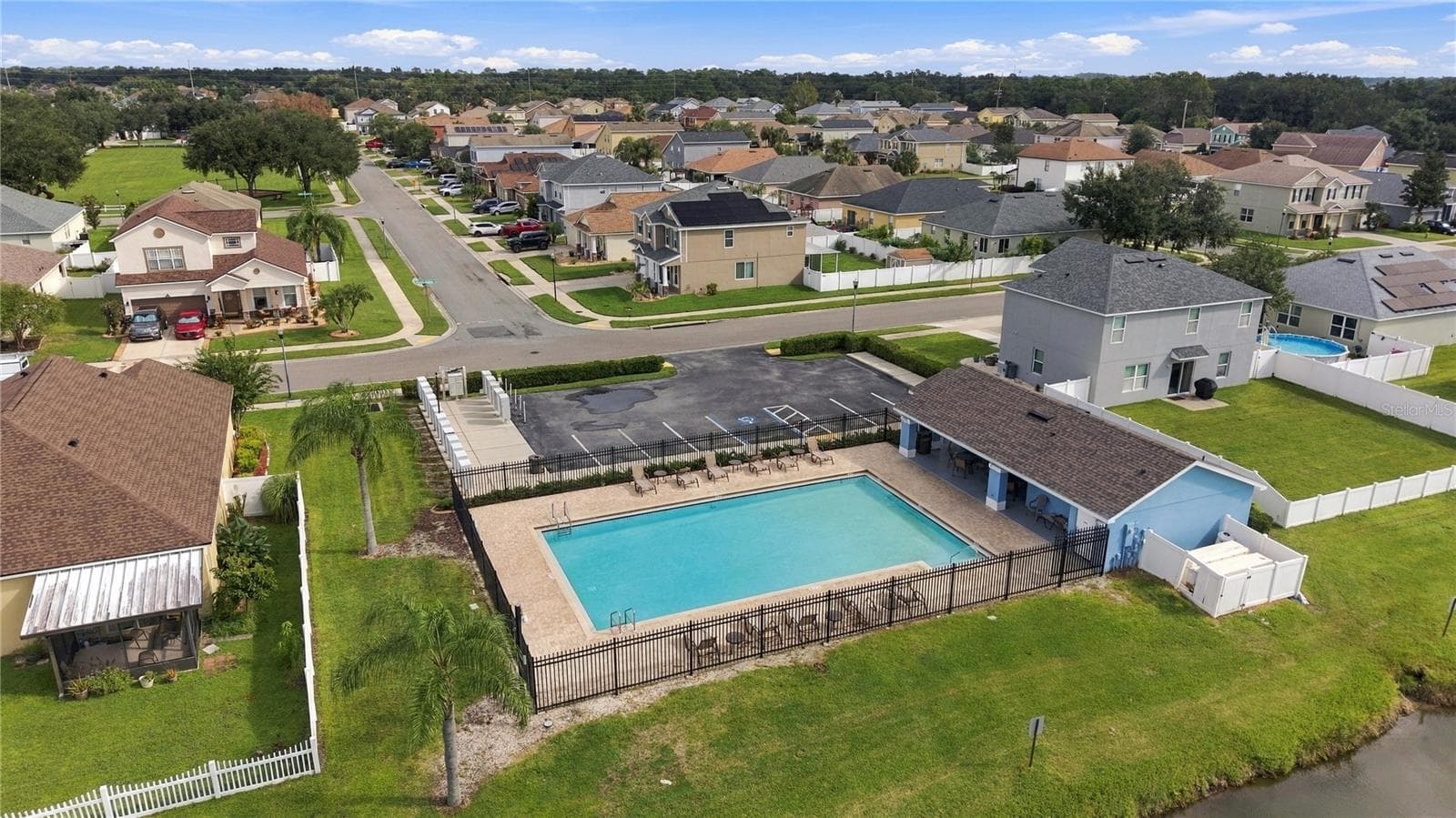 Pool - 3838 CRYSTAL DEW ST, PLANT CITY