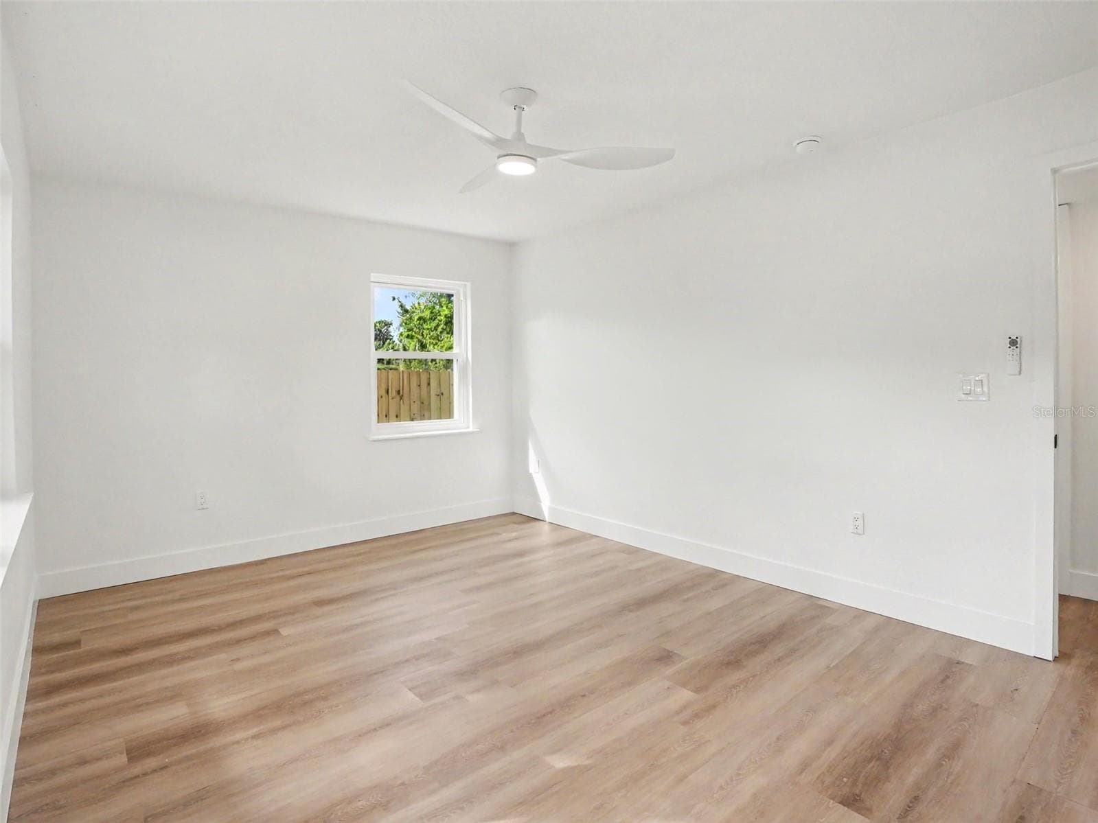 Single Family Residence at 2400 REST HAVEN AVE, ORLANDO, photo 18 of 21