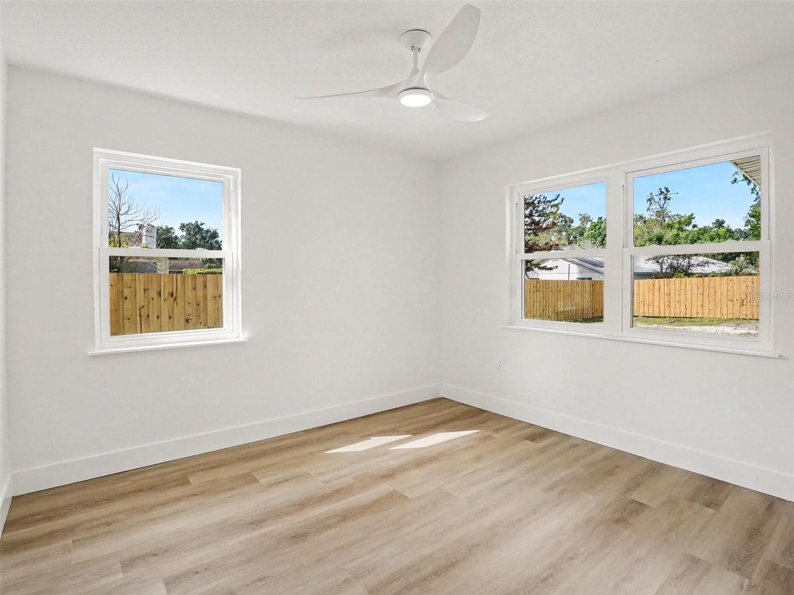 Single Family Residence at 2400 REST HAVEN AVE, ORLANDO, photo 19 of 21