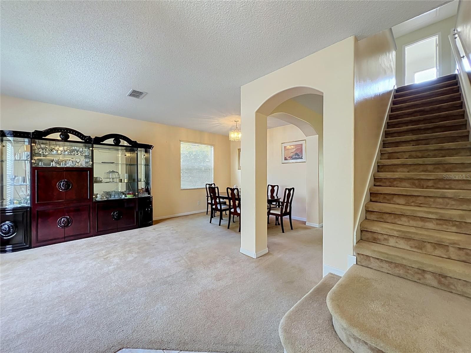 Single Family Residence at 13556 HAWKEYE DR, ORLANDO, photo 9 of 93