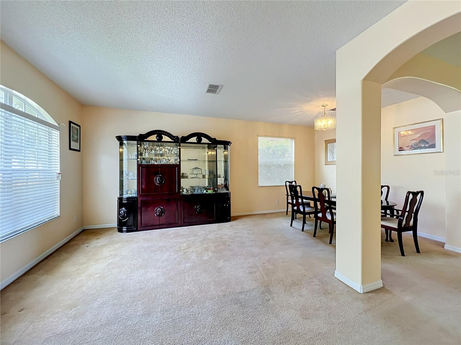 Single Family Residence at 13556 HAWKEYE DR, ORLANDO, photo 11 of 93