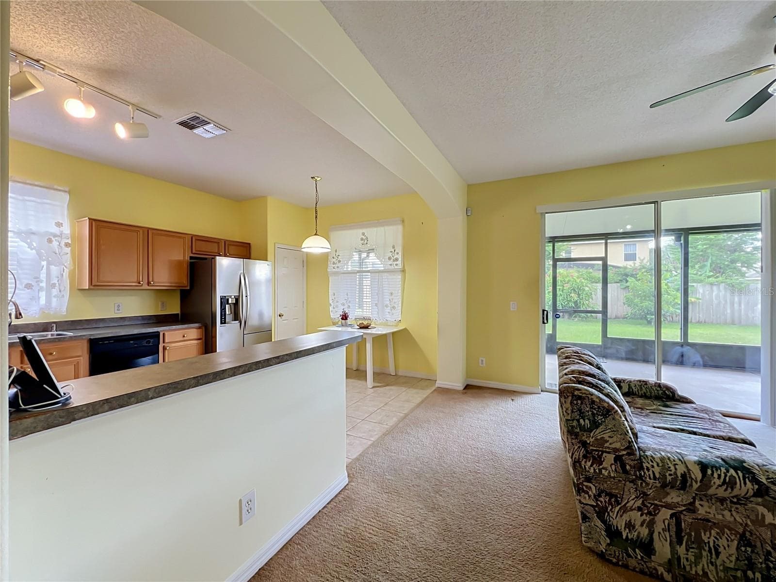Single Family Residence at 13556 HAWKEYE DR, ORLANDO, photo 16 of 93