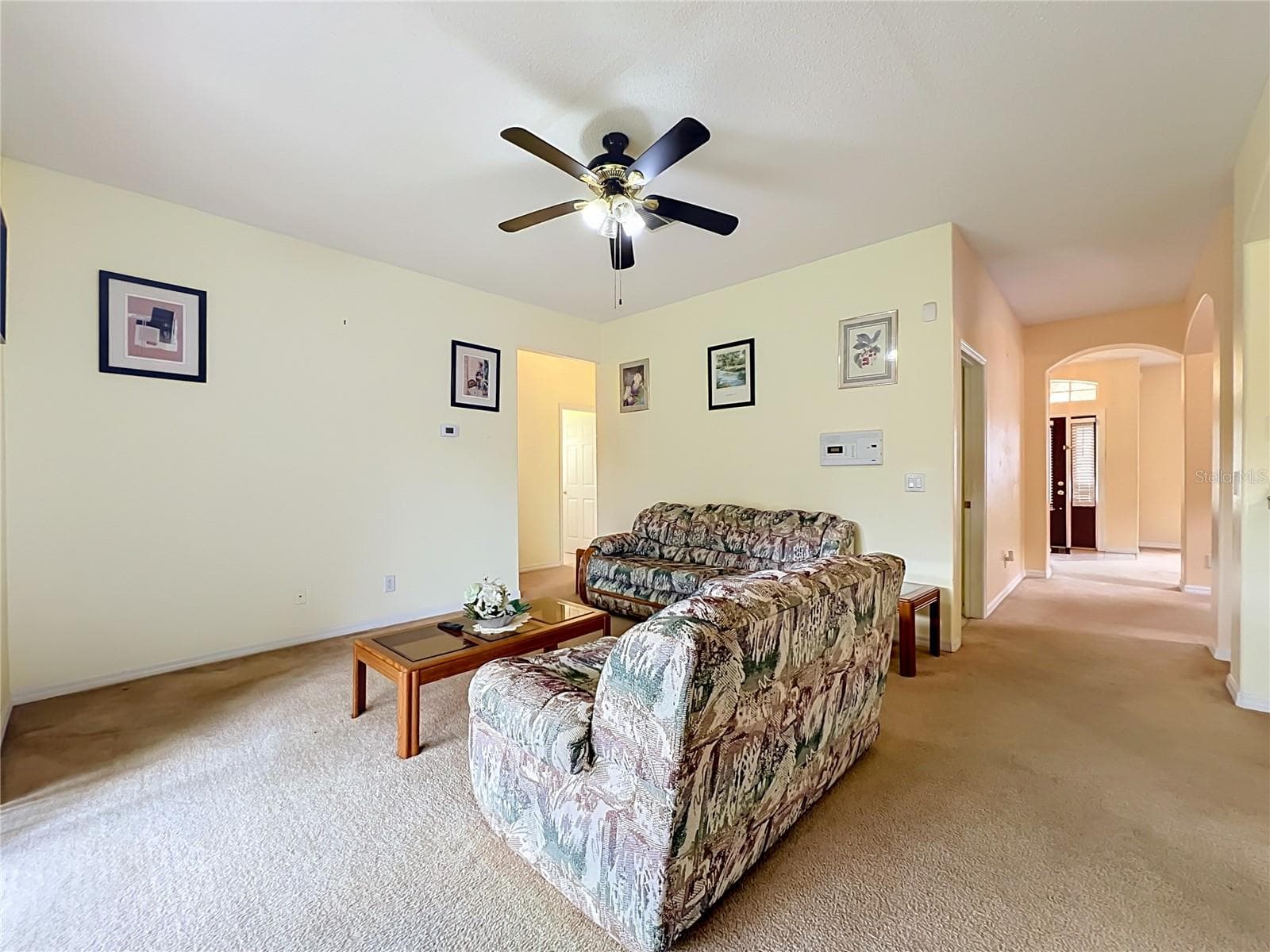 Single Family Residence at 13556 HAWKEYE DR, ORLANDO, photo 19 of 93