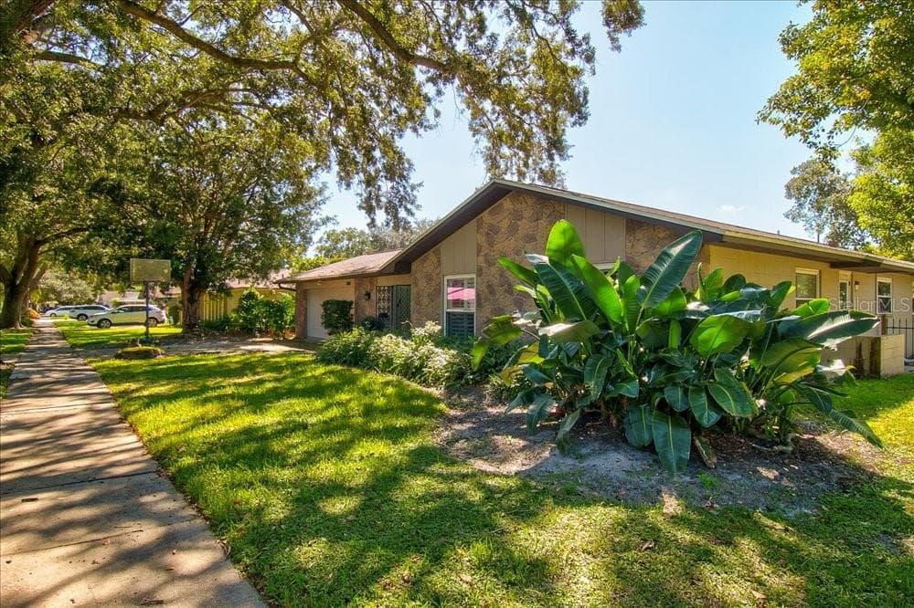 Single Family Residence at 2410 SHERBROOKE RD, WINTER PARK, photo 2 of 73