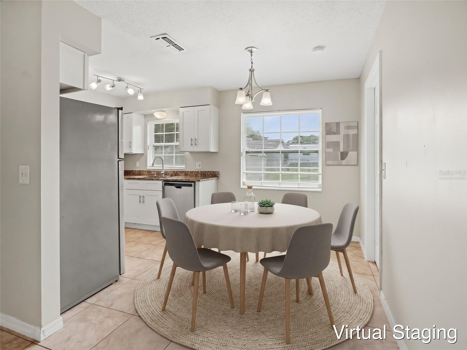 Virtually staged - 3255 KELVINGTON DR, ORLANDO