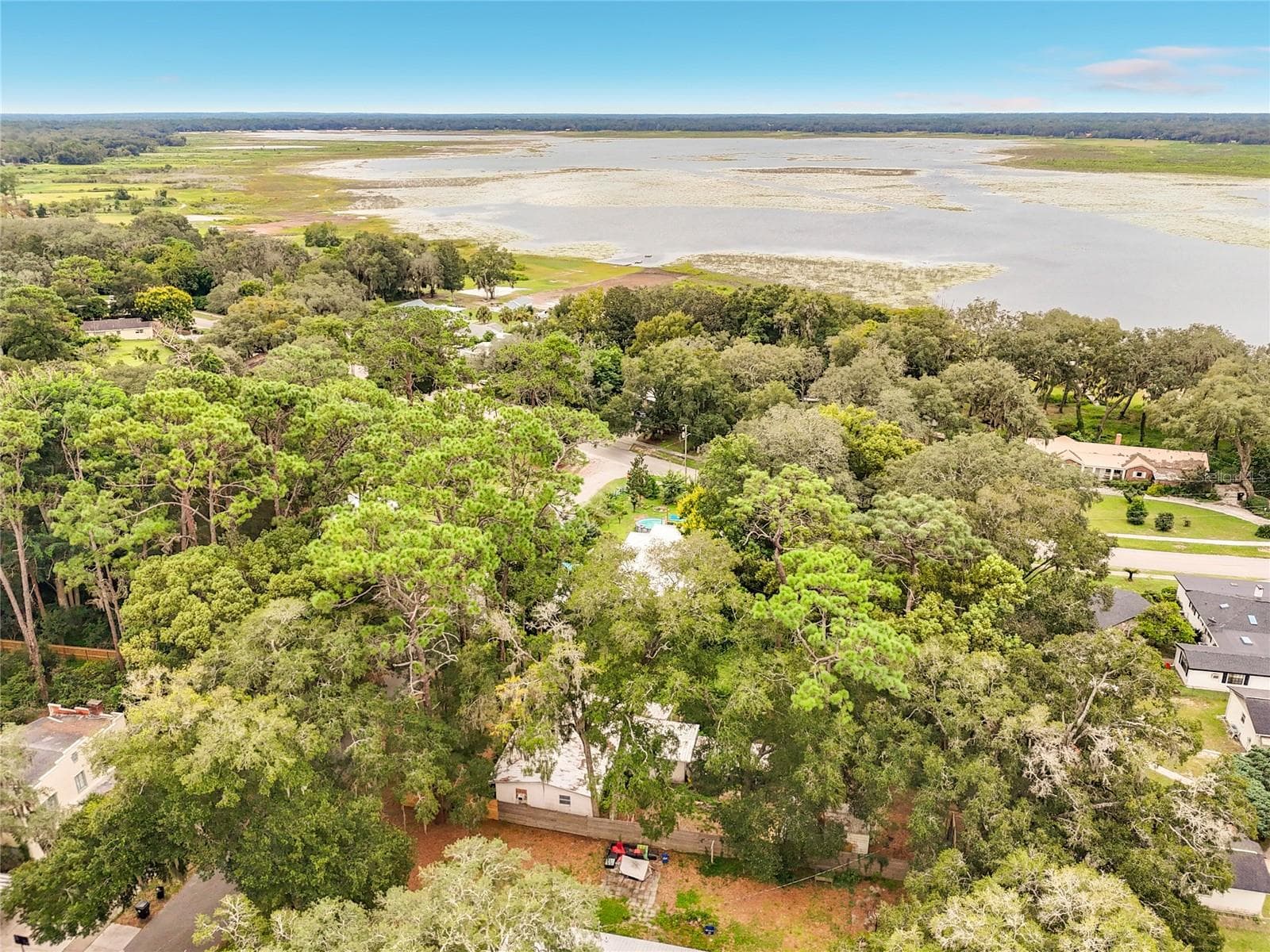 Lake Geneva - 560 LIVE OAK AVE, KEYSTONE HEIGHTS