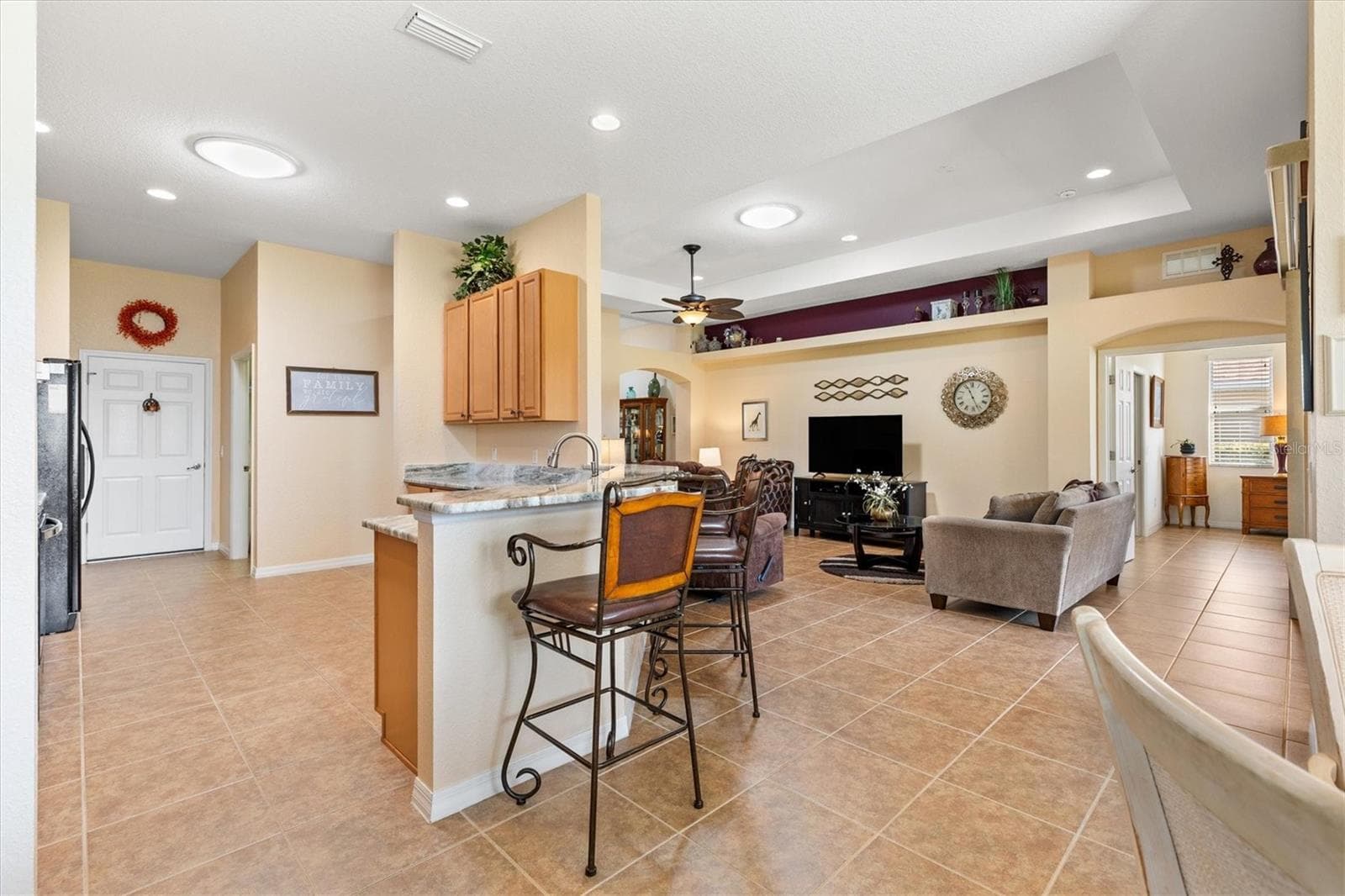 Kitchen/ Living - 5311 GALLEY WAY, OXFORD