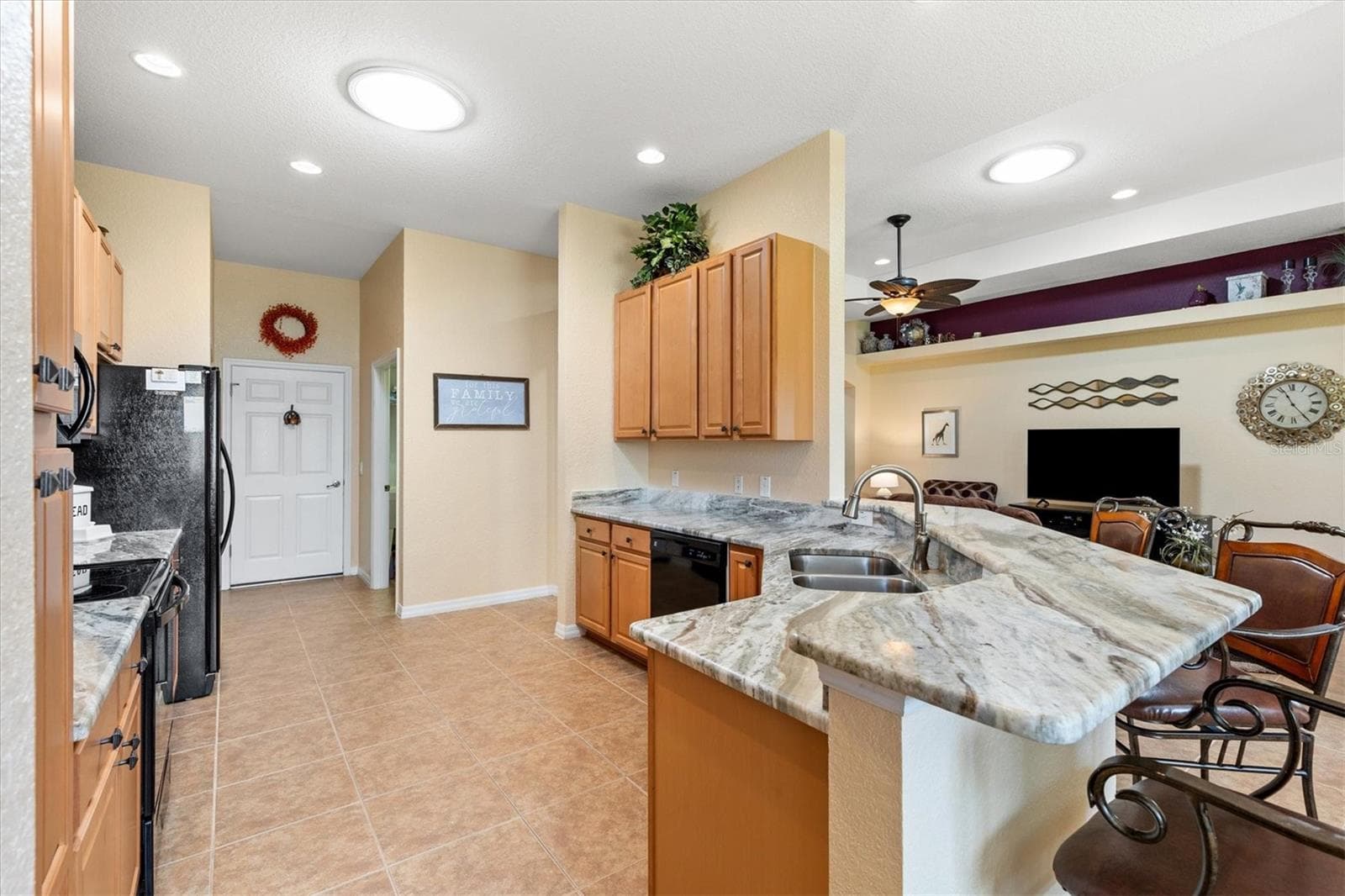 Kitchen - 5311 GALLEY WAY, OXFORD