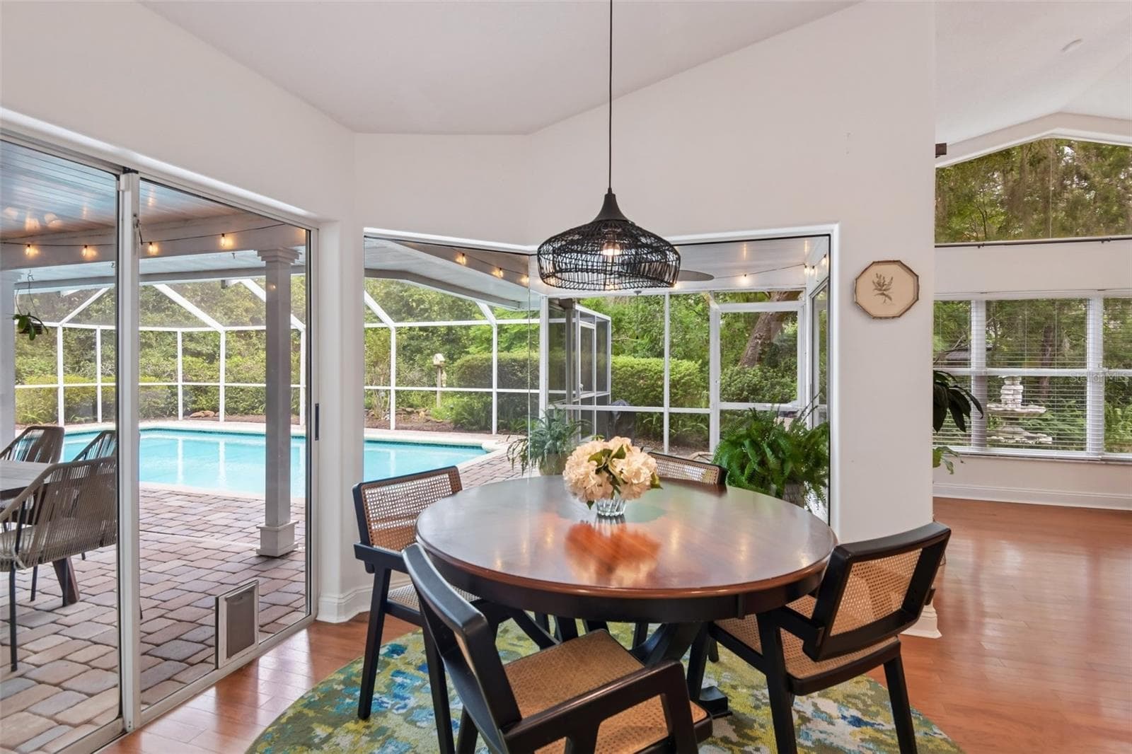 Dinette overlooking the screened in pool! - 3503 OAK CLUB CT, PLANT CITY