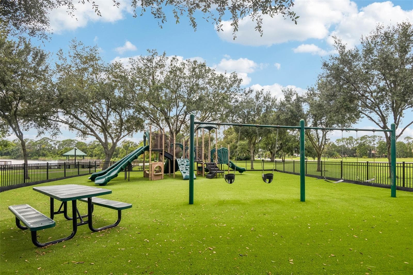 Community Amenities - Play Ground! - 3503 OAK CLUB CT, PLANT CITY