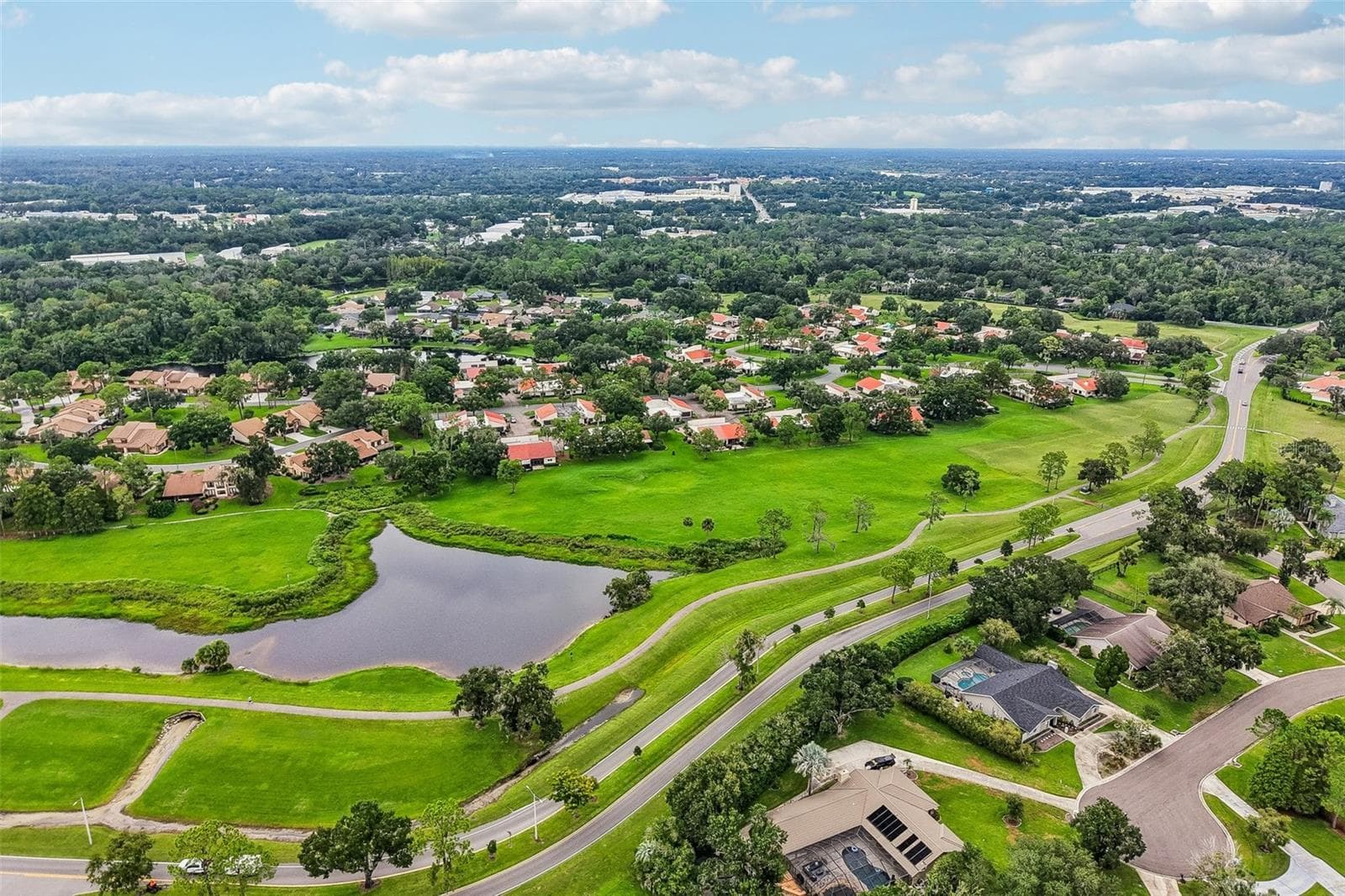 Community Amenities - the now closed golf course offers a great walking path! - 3503 OAK CLUB CT, PLANT CITY