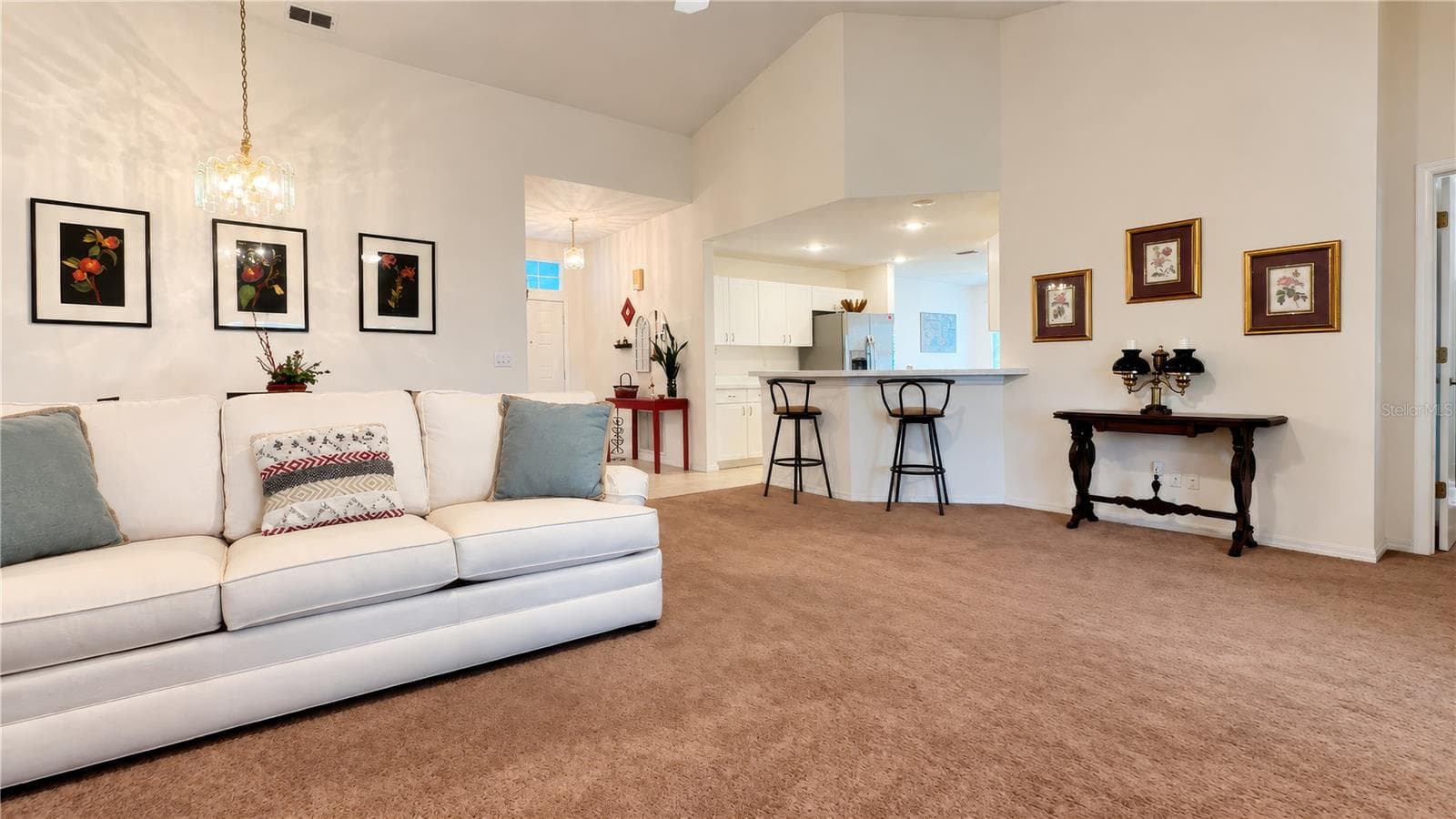 Condominium at 2203 MAYFIELD OAKS PL, SUN CITY CENTER, photo 9 of 56