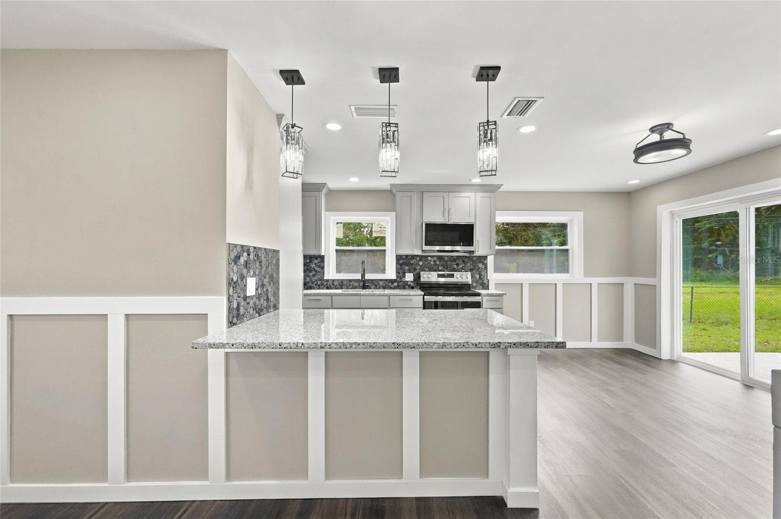 Single Family Residence at 3145 FLETCHER AVE, LAKELAND, photo 5 of 19