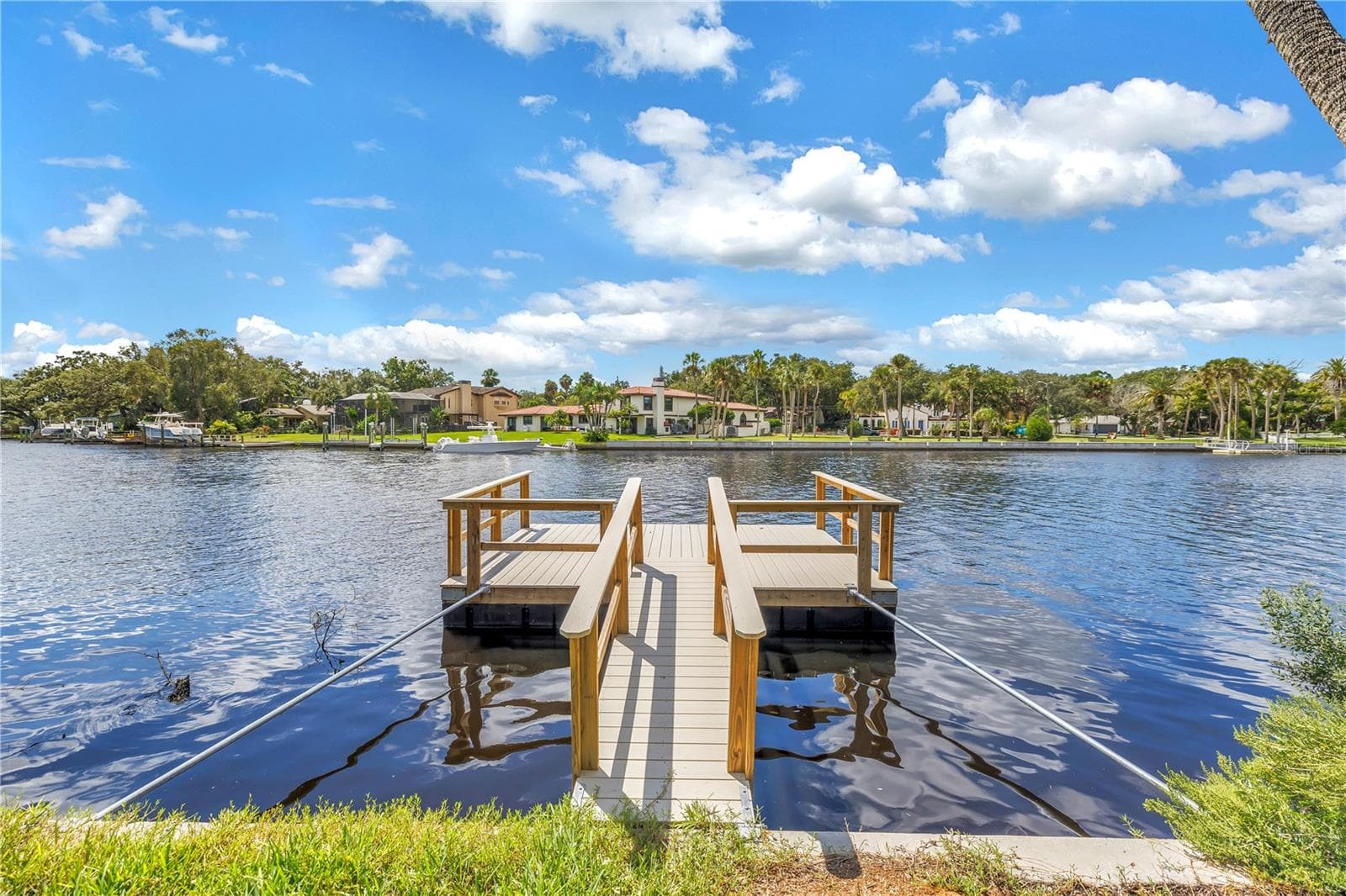 Floating Dock on Cotee River - 7204 GRAND BLVD, NEW PORT RICHEY