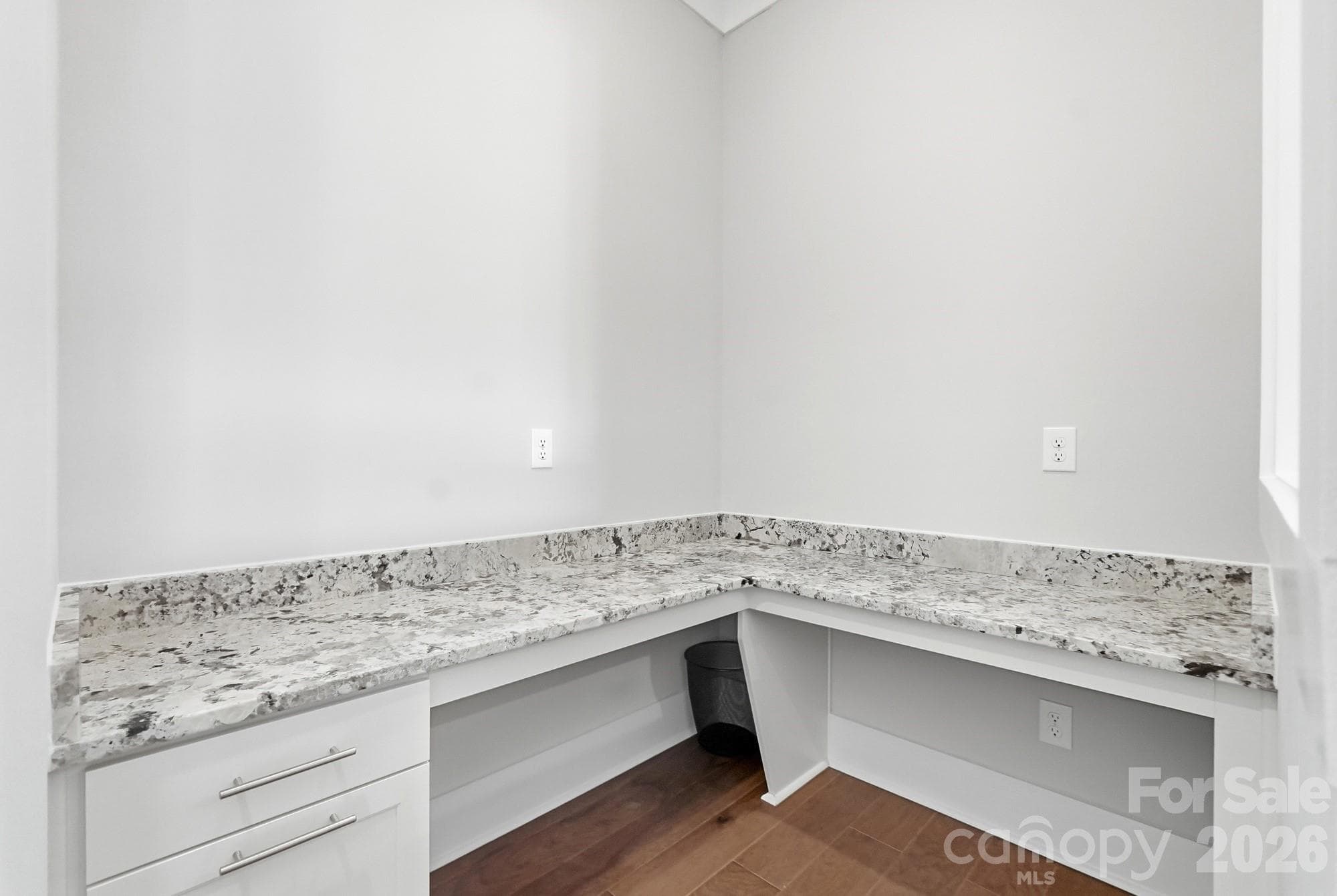 Single Family Residence at 14015 Camden Close Circle, Huntersville, photo 32 of 46