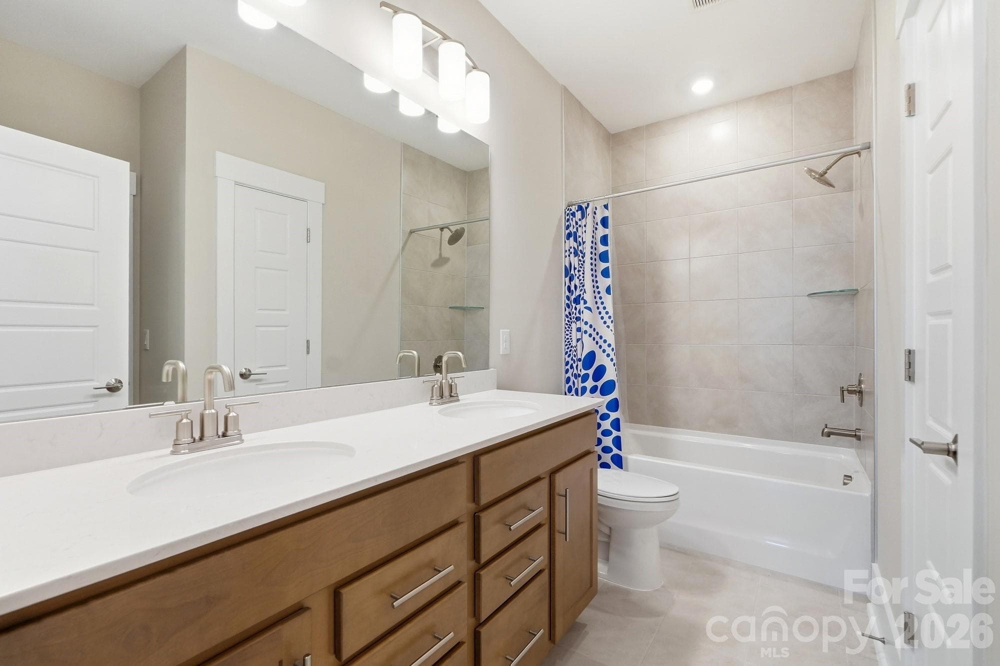 Single Family Residence at 14015 Camden Close Circle, Huntersville, photo 39 of 46