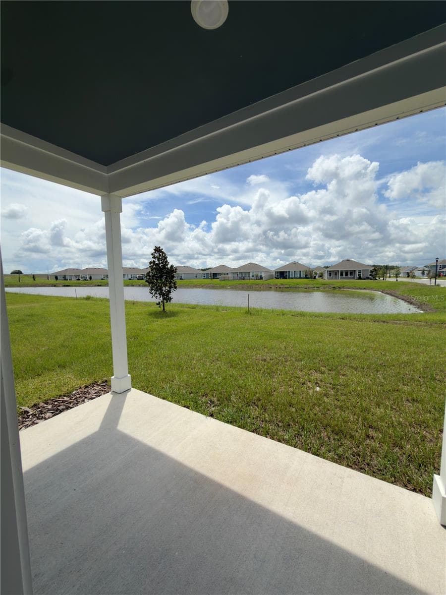 Single Family Residence at 5556 GUAVA CT, KISSIMMEE, photo 7 of 19